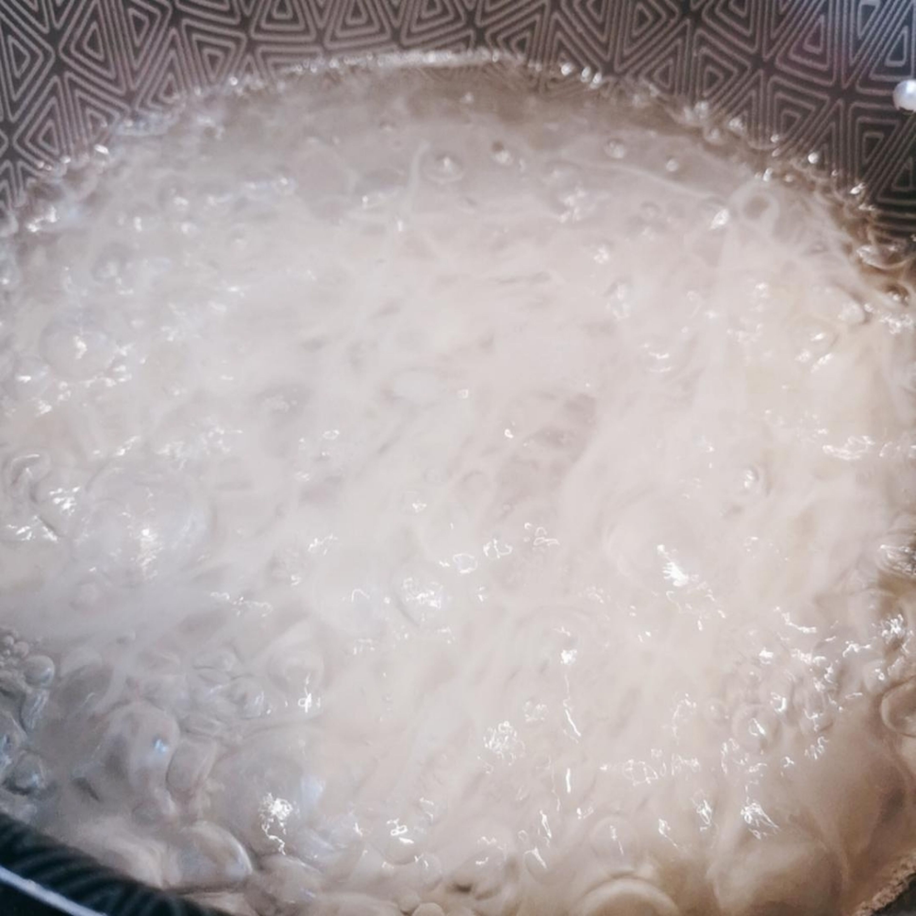 bolied water and add rice noodles 8 minutes