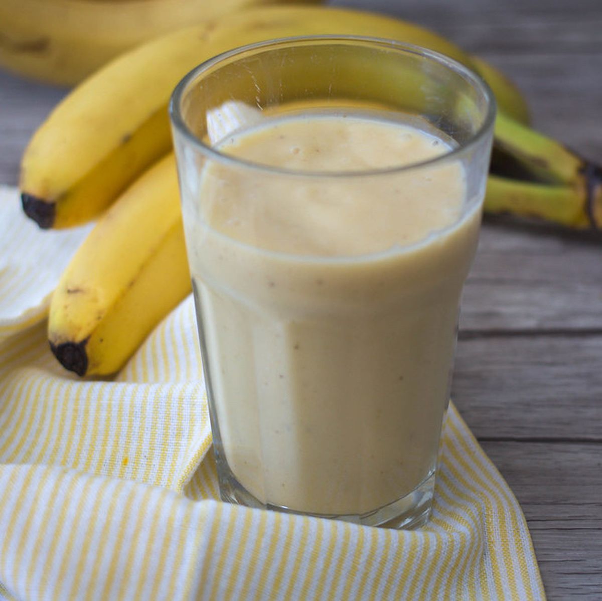 Banana Peanut butter Smoothie | Recipe | Kitchen Stories