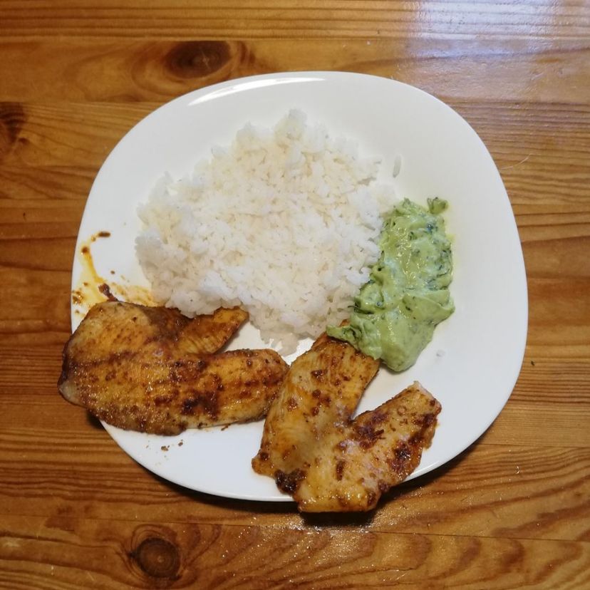 White fish - baked (with avokado sauce)