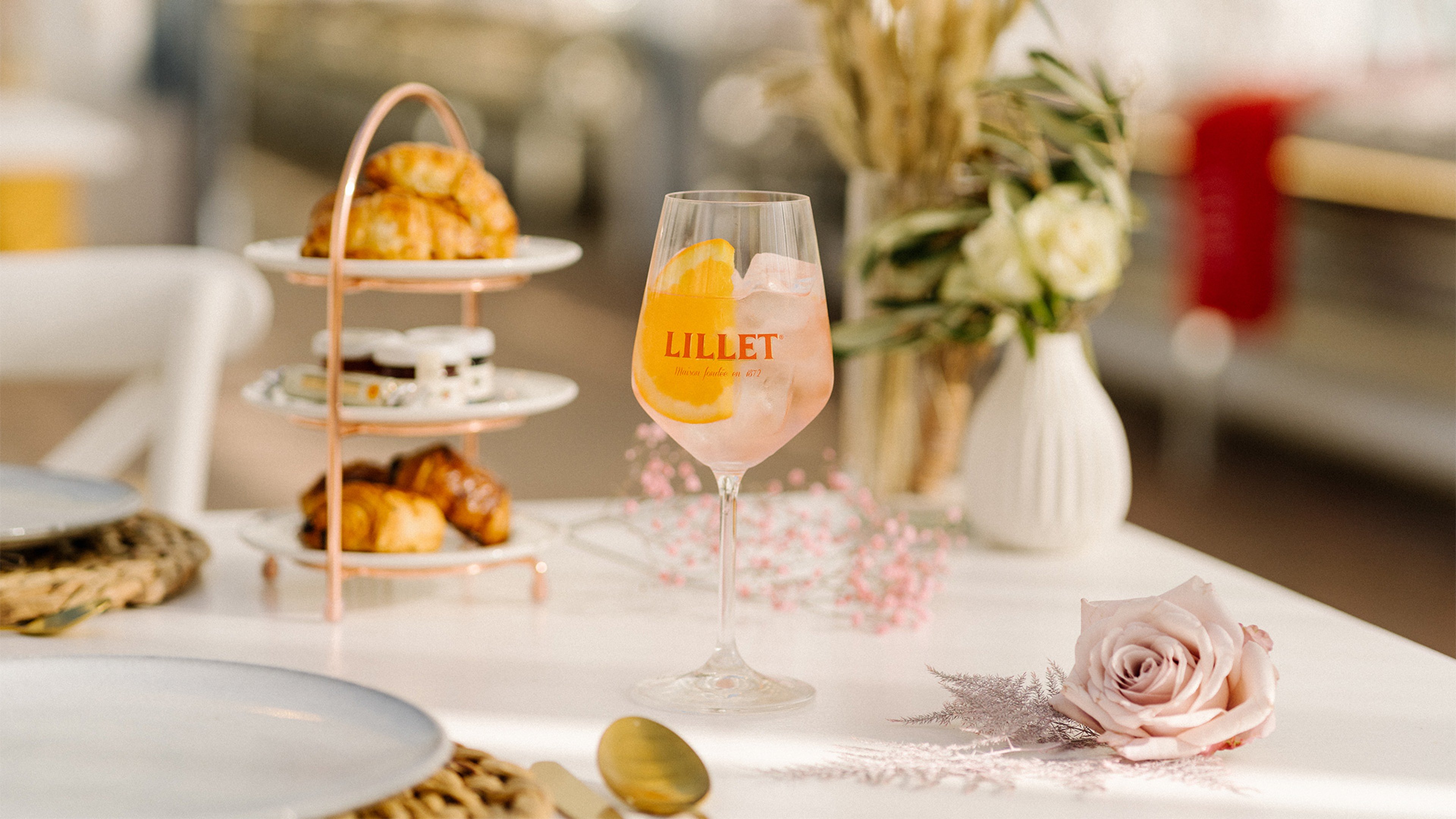 Lillet Rosé Tonic