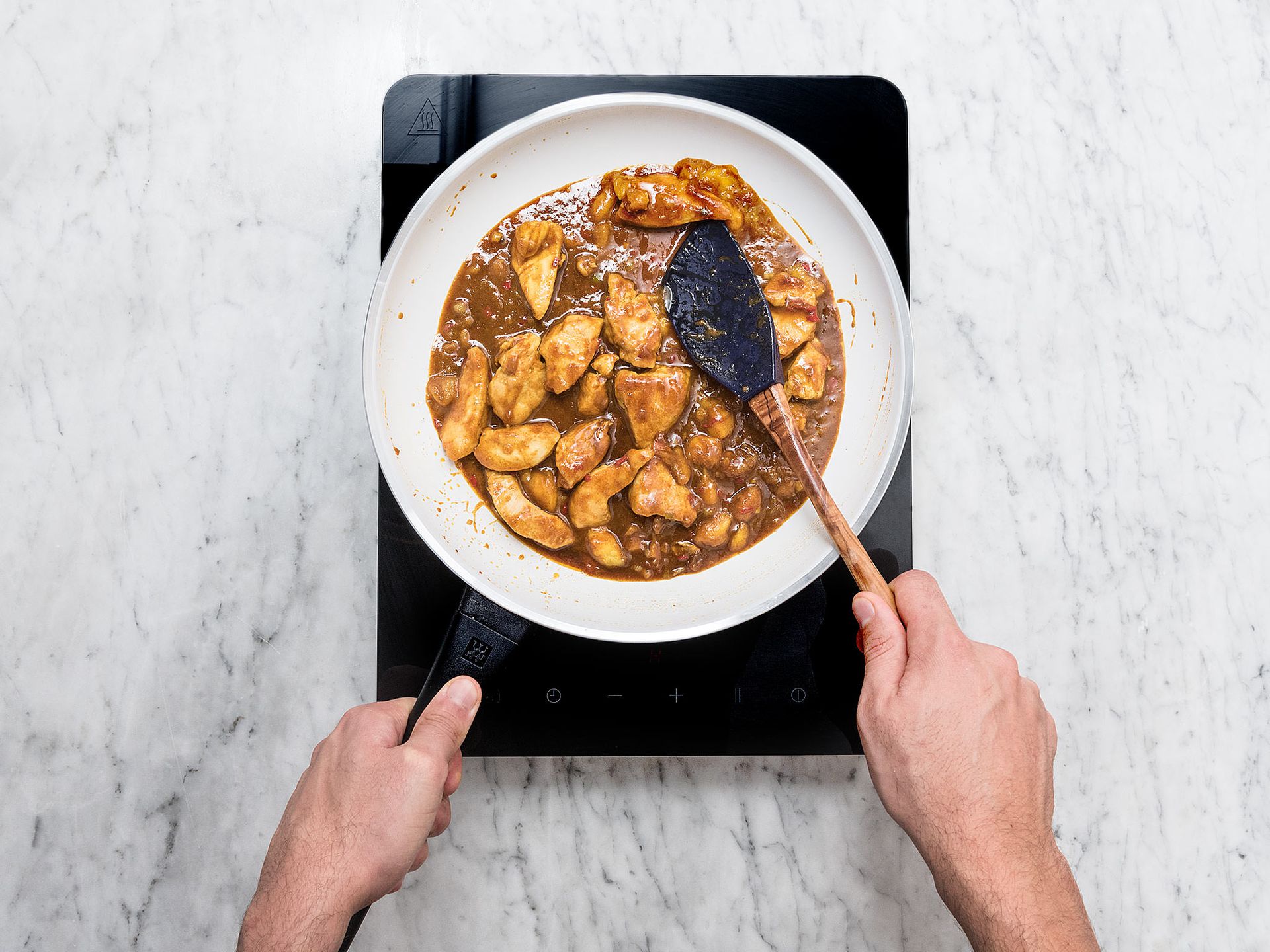 Cinnamon chicken curry Recipe Kitchen Stories