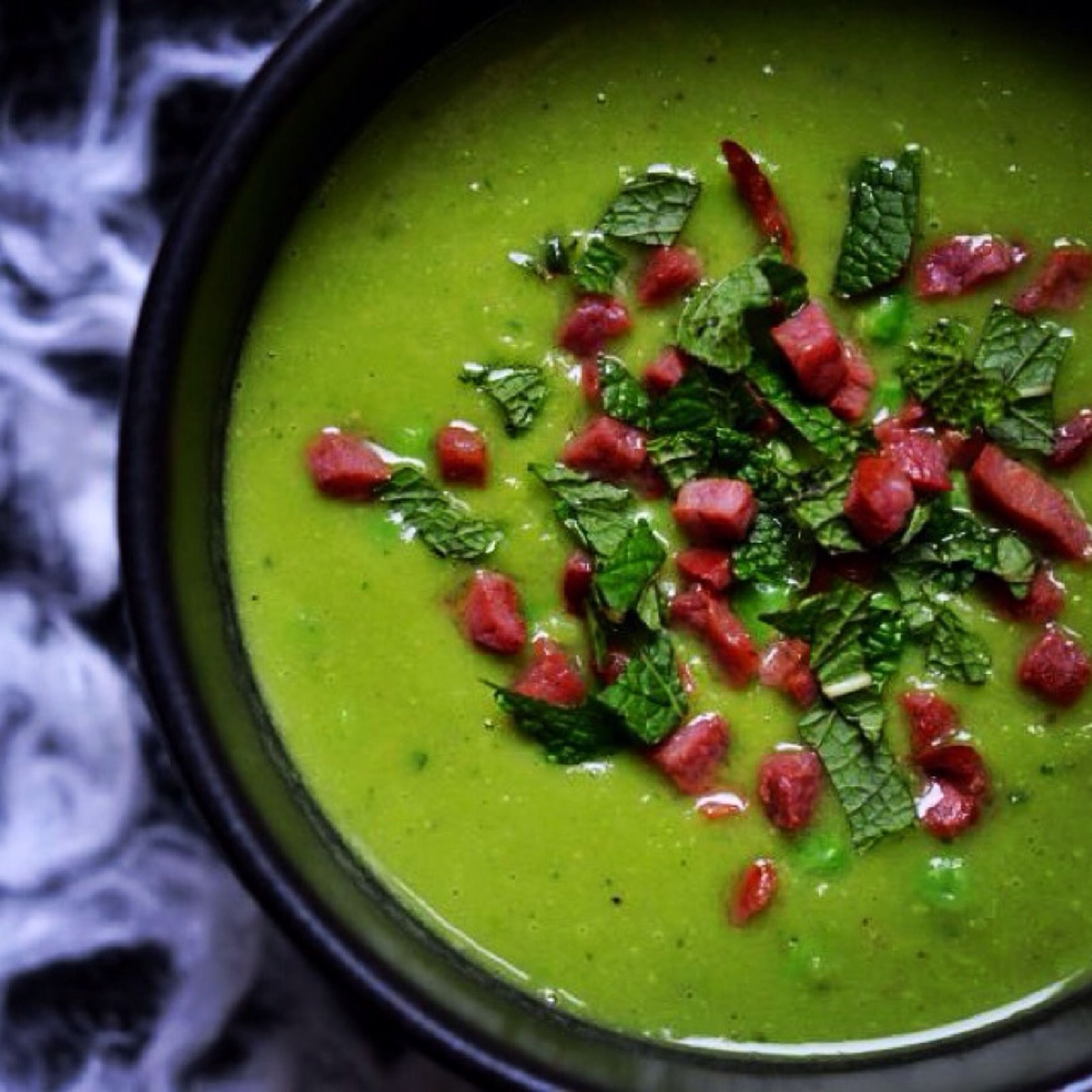 Minty pea soup with bacon