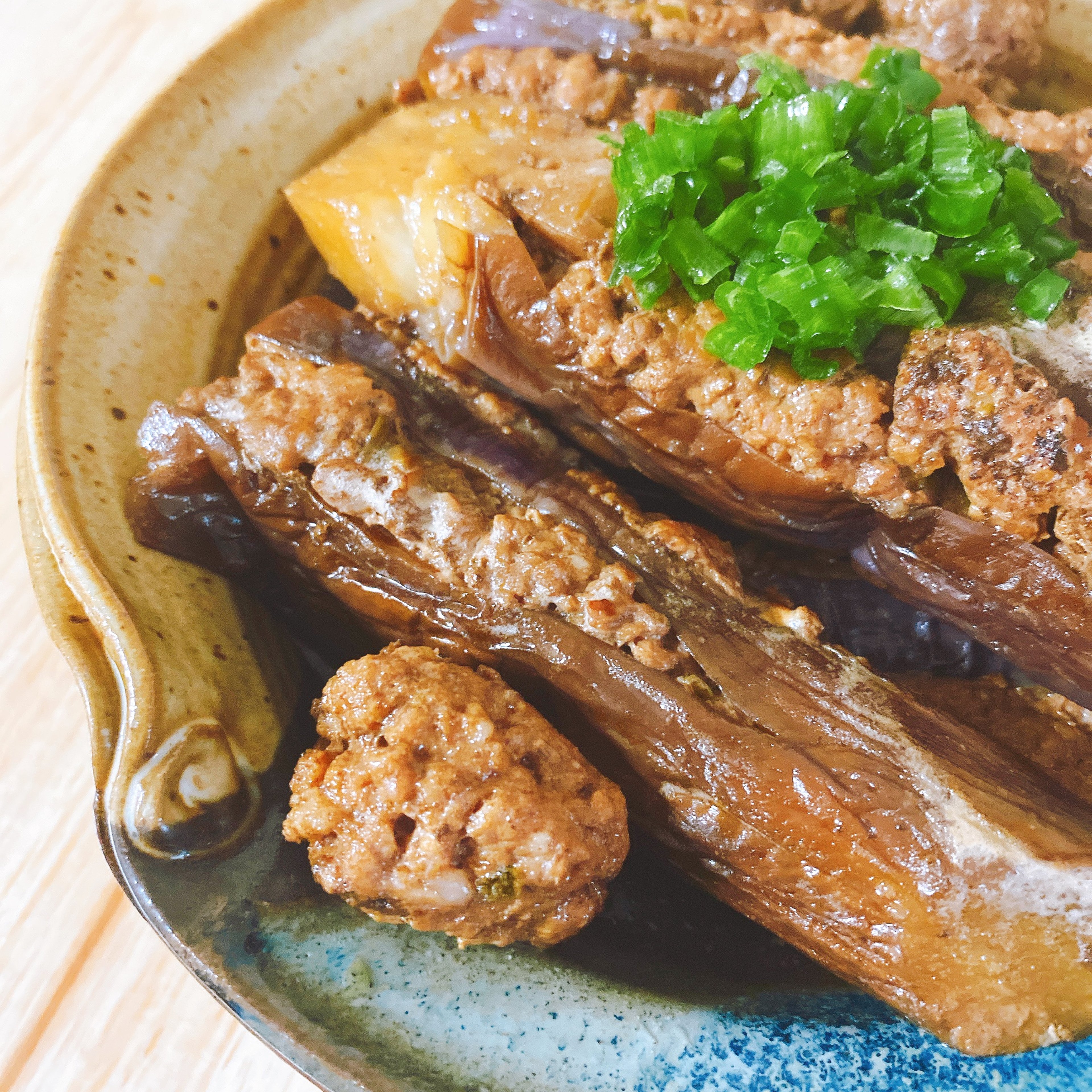 Stuffed Eggplant Stew炖茄盒