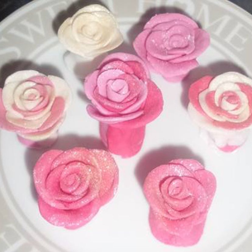 Mum’s fondant roses.
