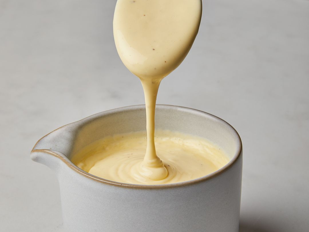 Einfache Sauce Hollandaise