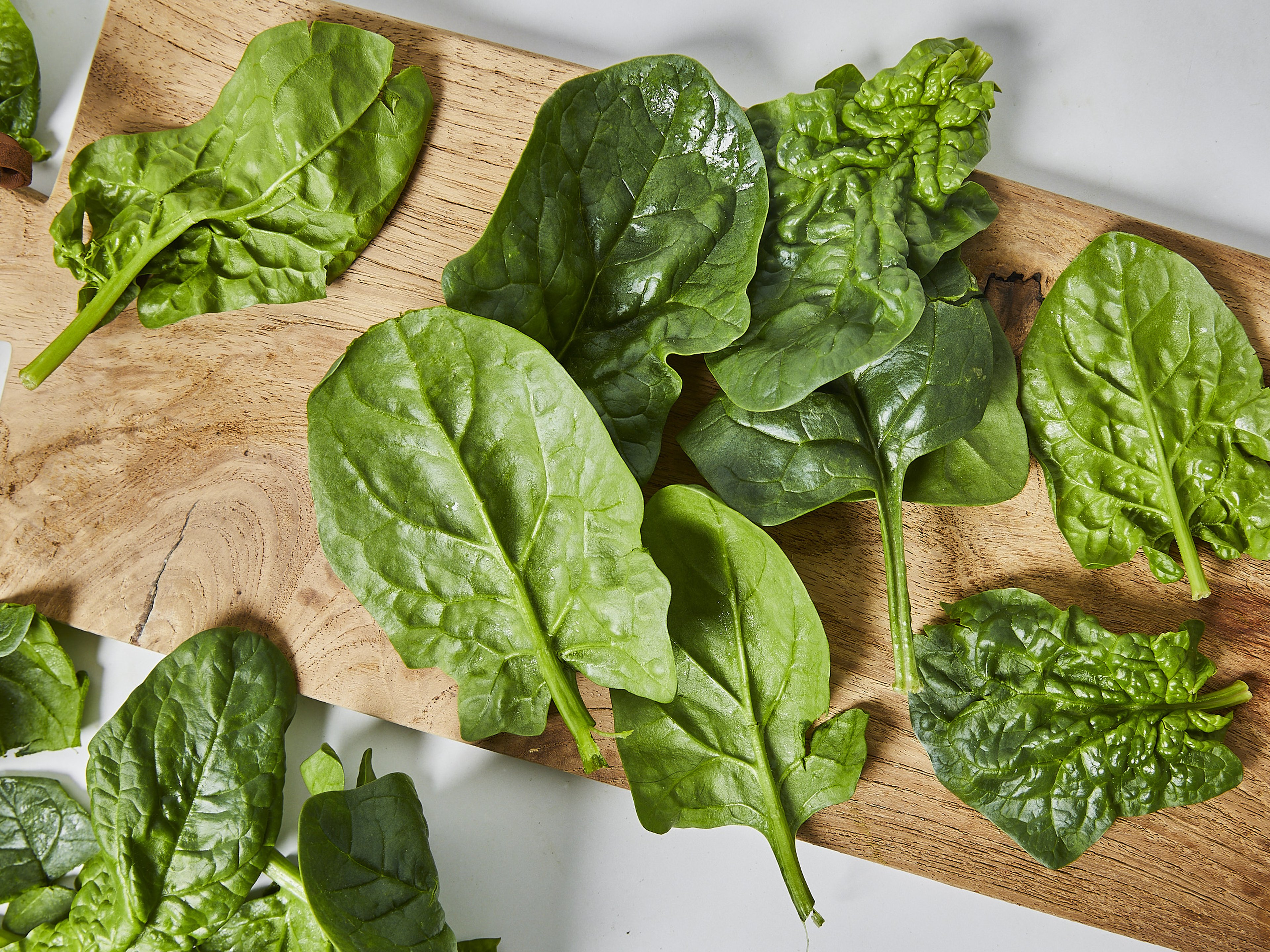 Warum Spinat unser liebstes grünes Power-Gemüse ist + 10 leckere Spinat-Rezepte