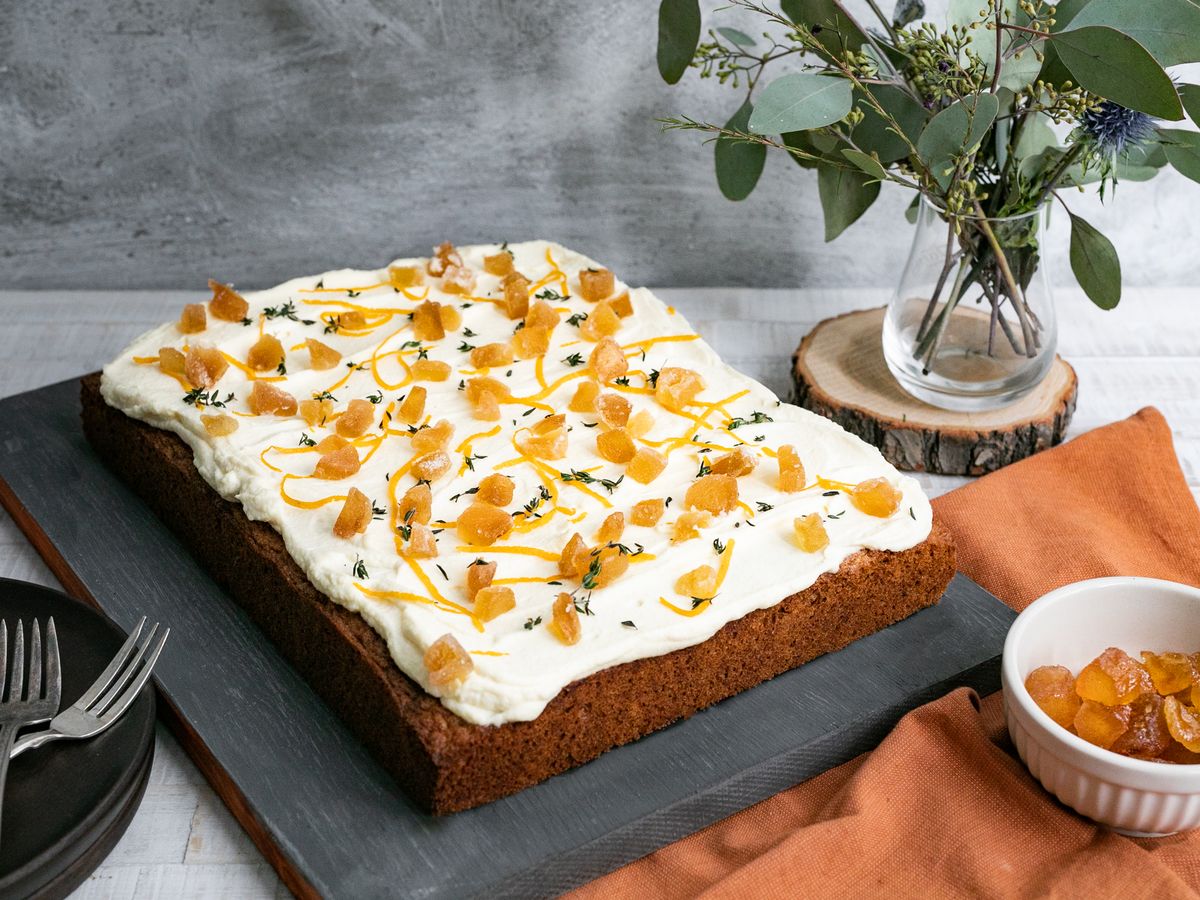 Spiced parsnip cake with cream cheese frosting | Recipe | Kitchen Stories