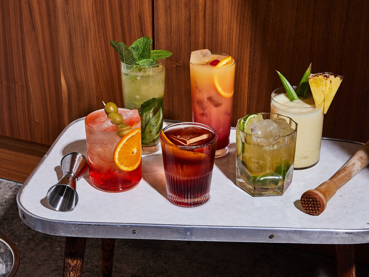 The Only 6 Cocktail Recipes You Need to Know by Heart Stories