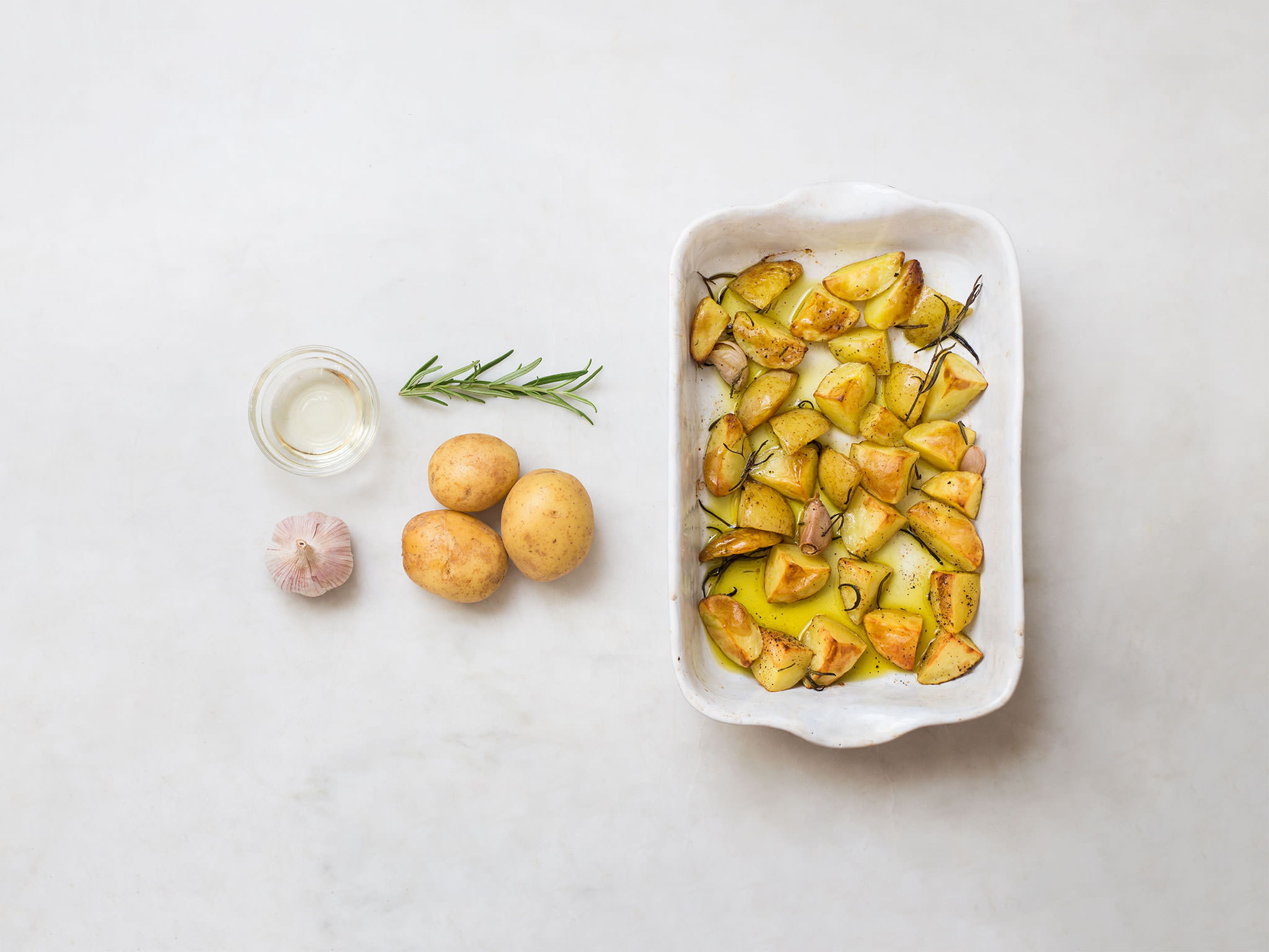 Oven-roasted rosemary potatoes