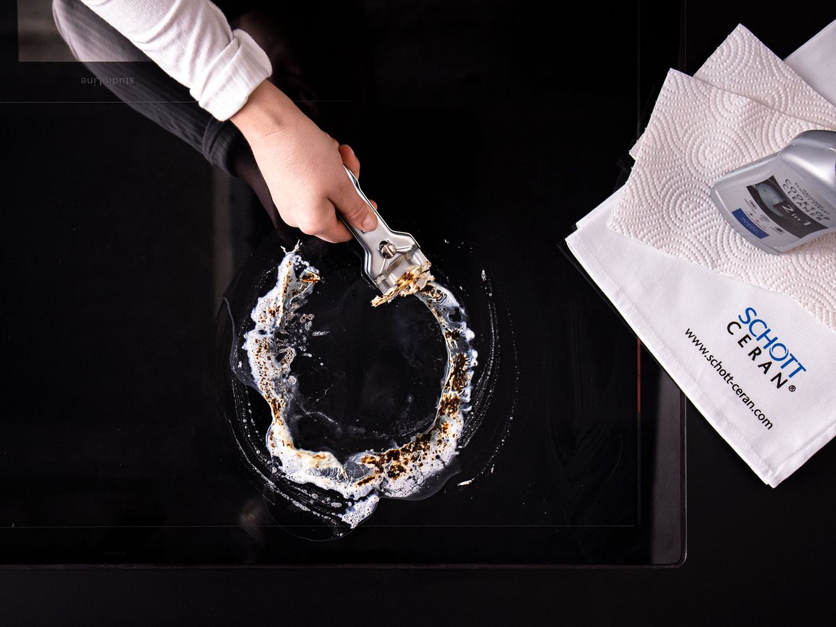 How to clean a glassceramic cooktop Recipe Kitchen Stories