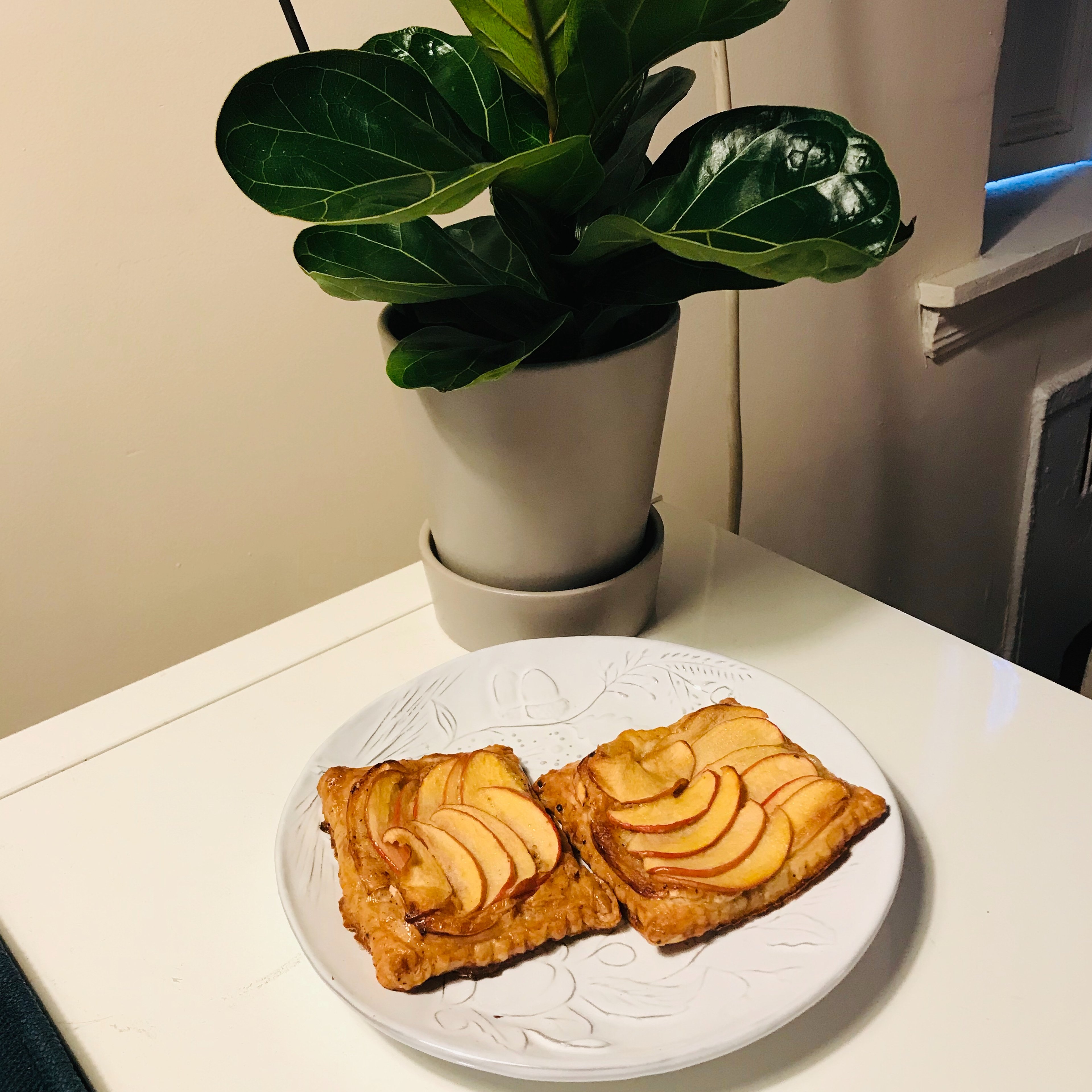 Maple Apple Brie Pastry