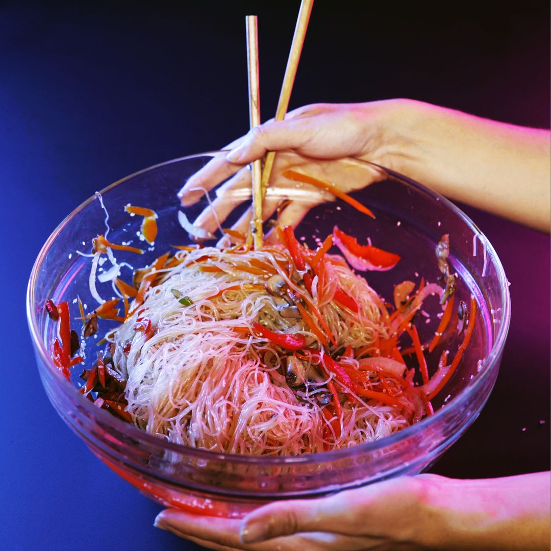 Easy japchae (Korean glass noodles with stirfried vegetables) Recipe