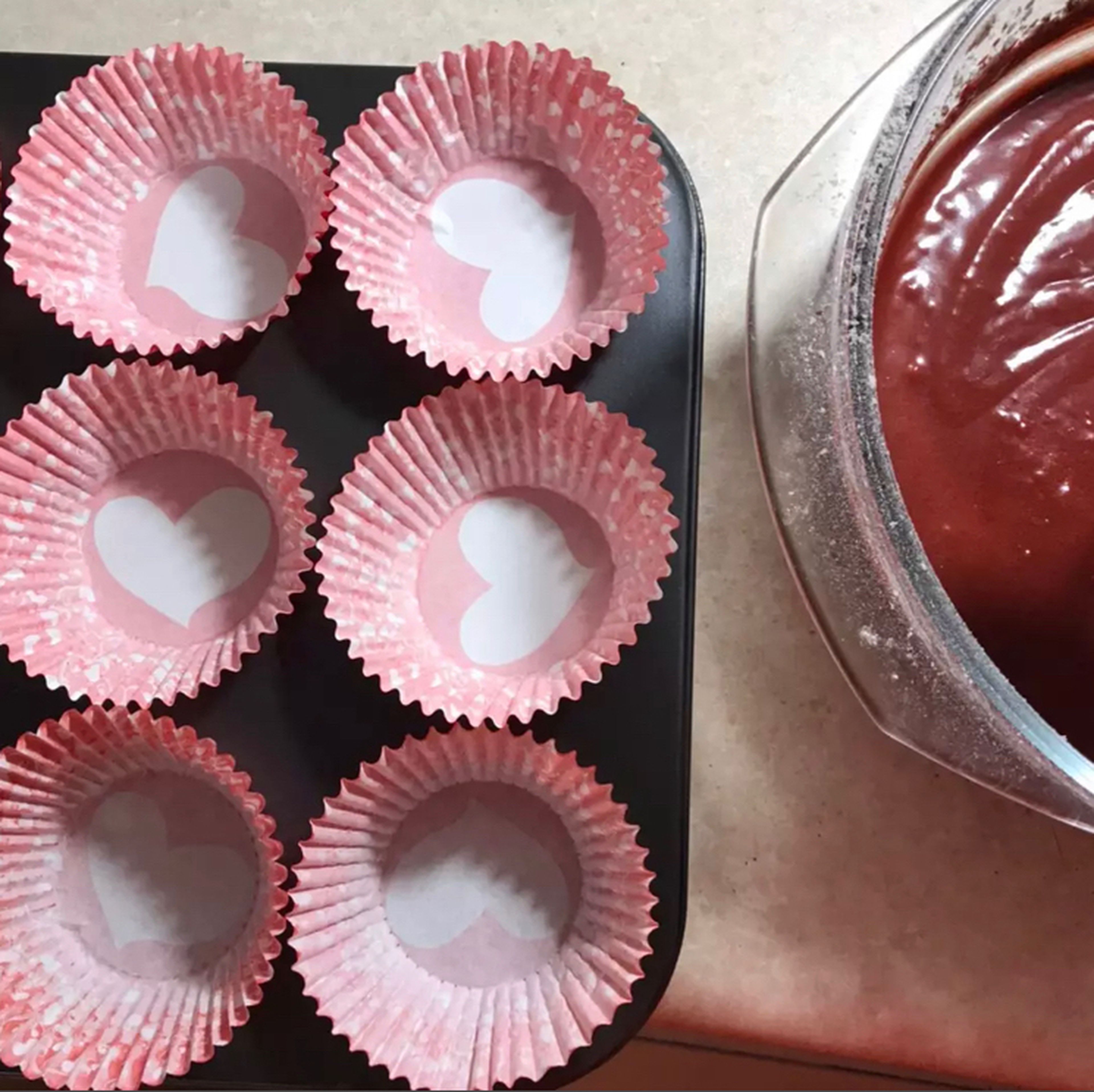 Pour into a muffin tin.