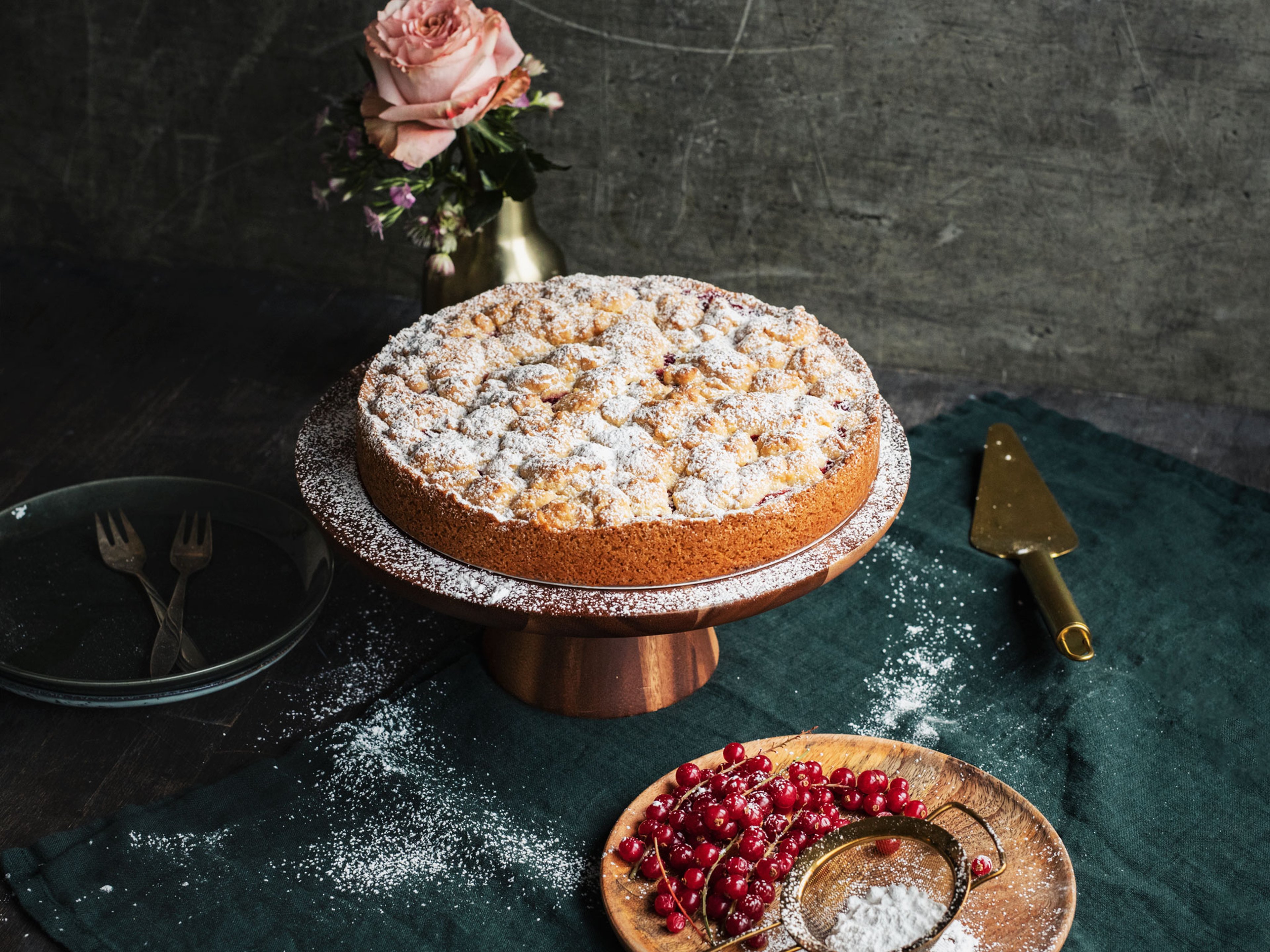 Roter Johannisbeerkuchen