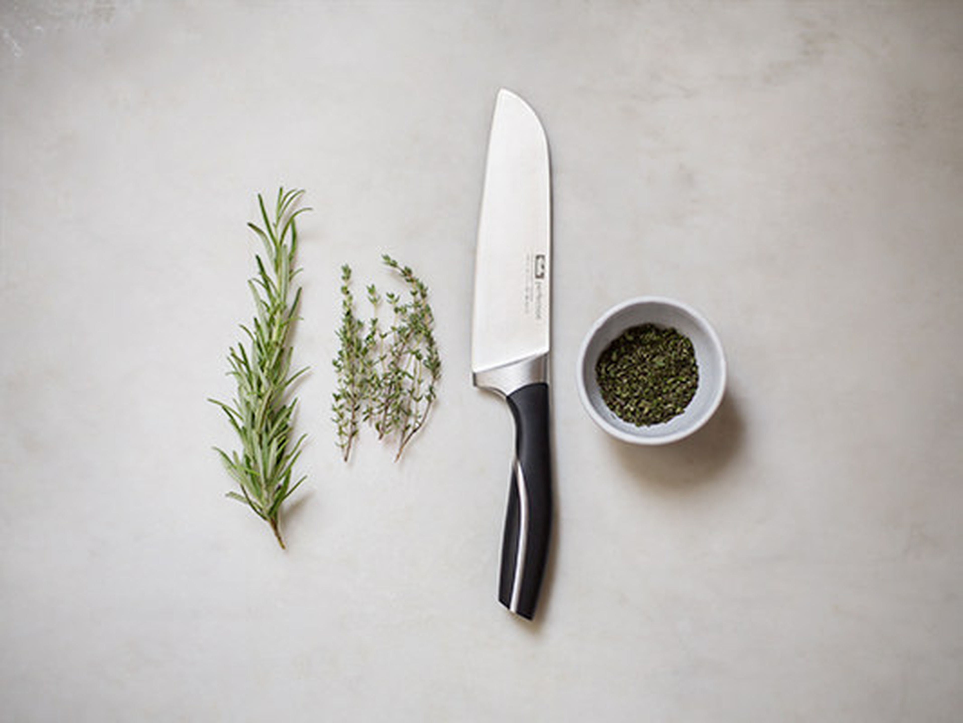 How to chop herbs