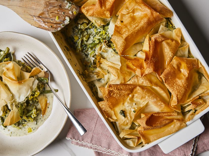 Crispy spinach pie with spring vegetables