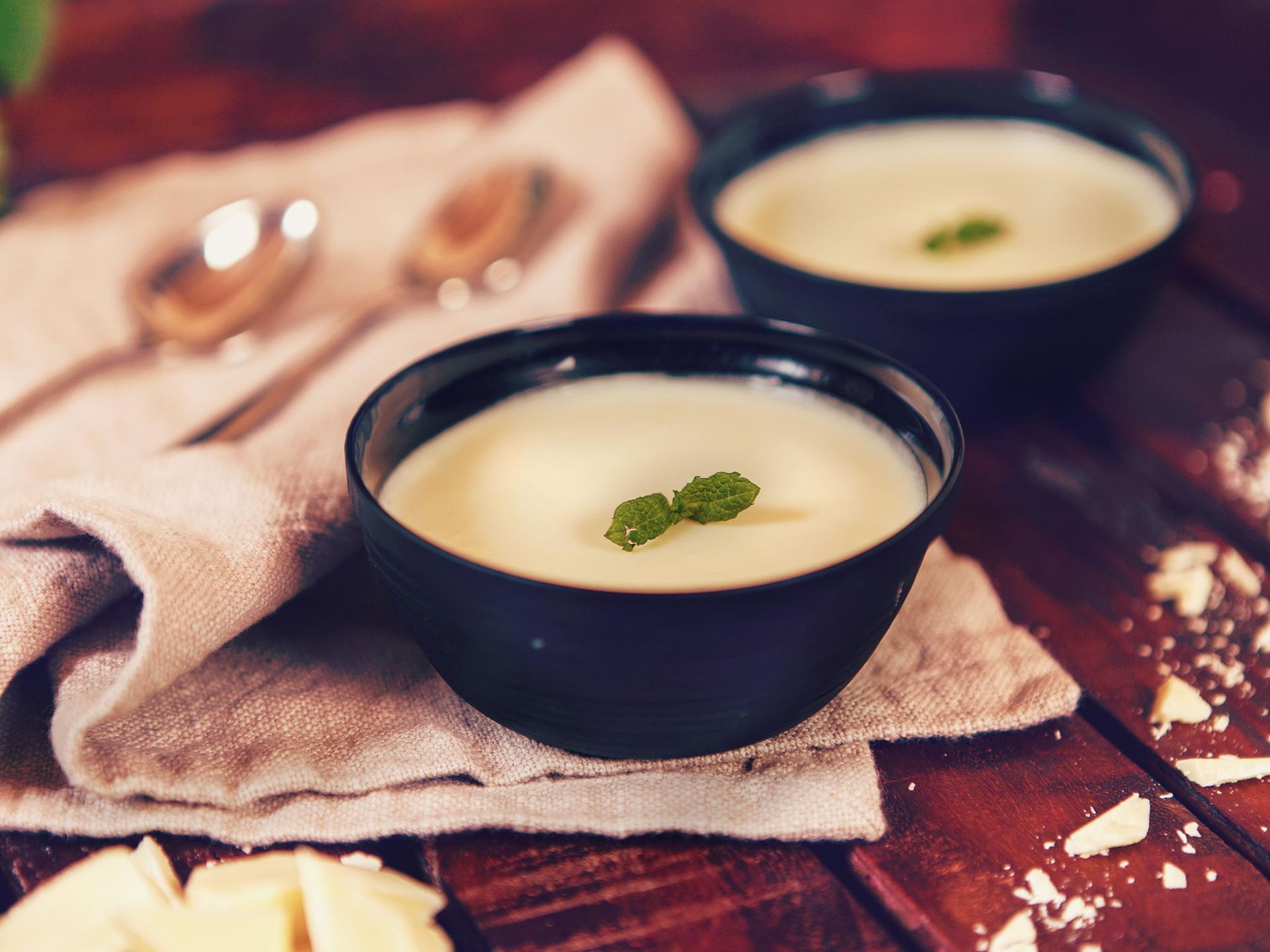 Weiße Schokoladenmousse | Rezept | Kitchen Stories