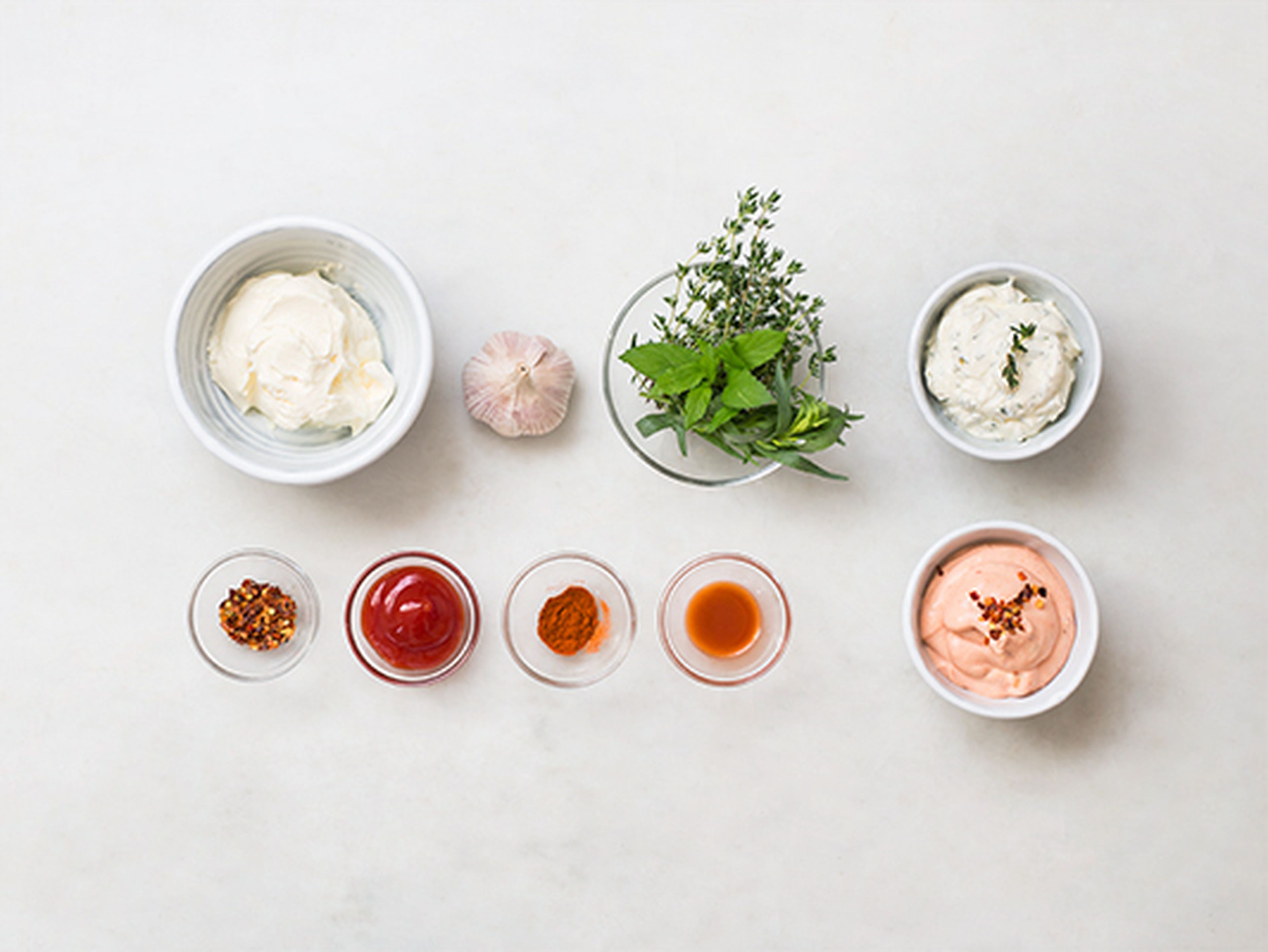 How to prepare yogurt dipping sauces