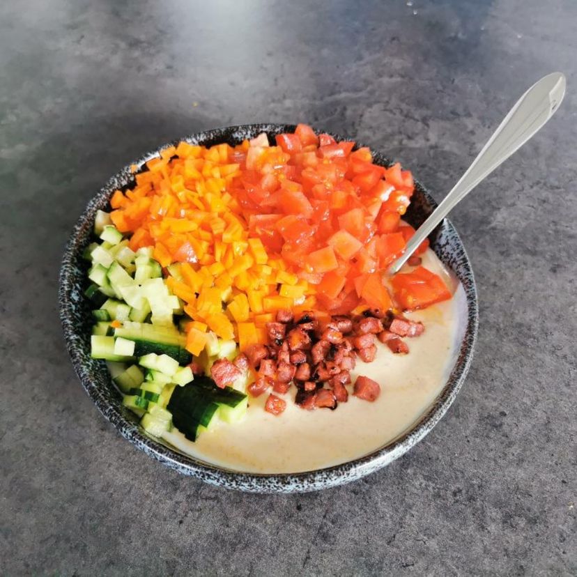 Gemüse Bowl mit Joghurt