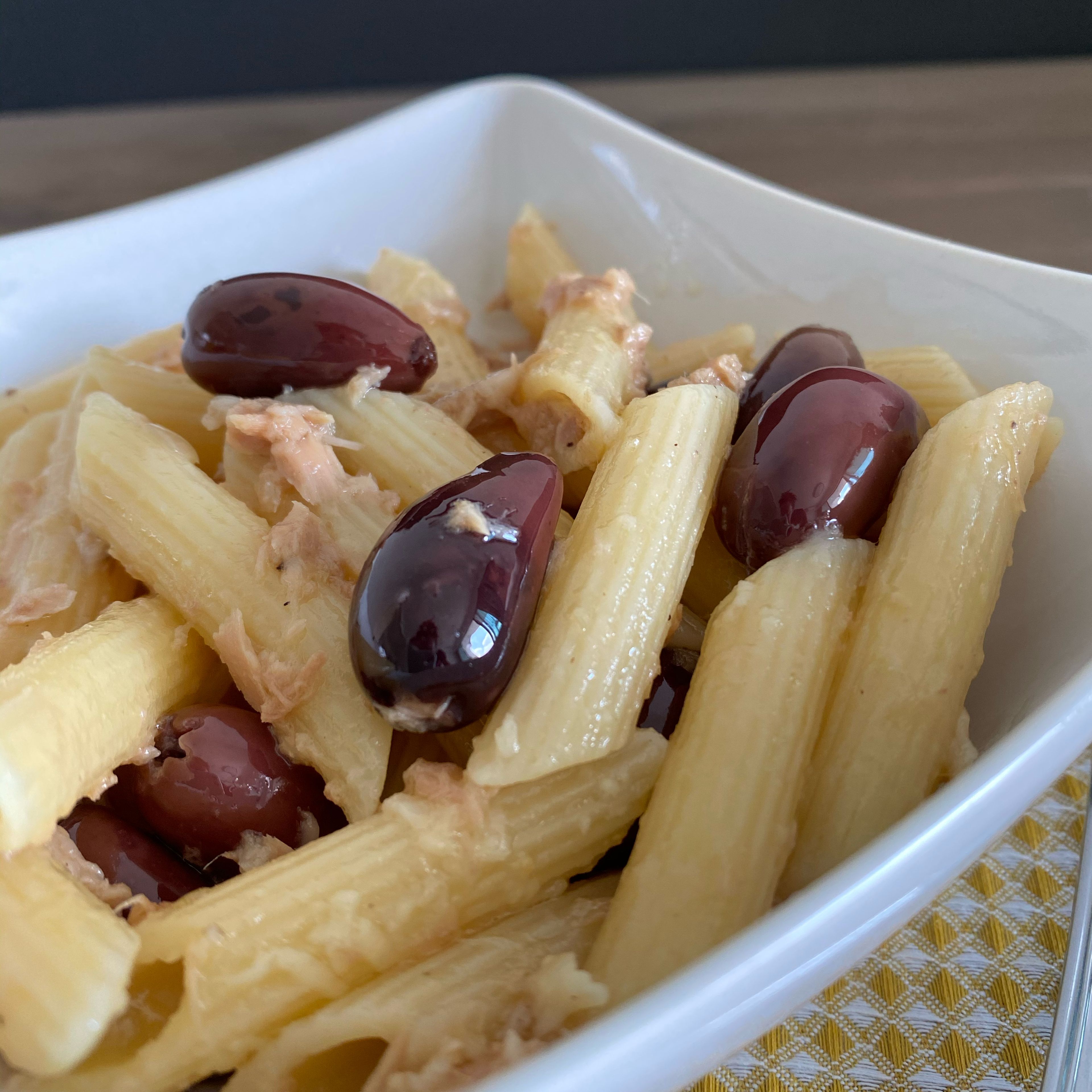 My comfy penne with tuna and olives