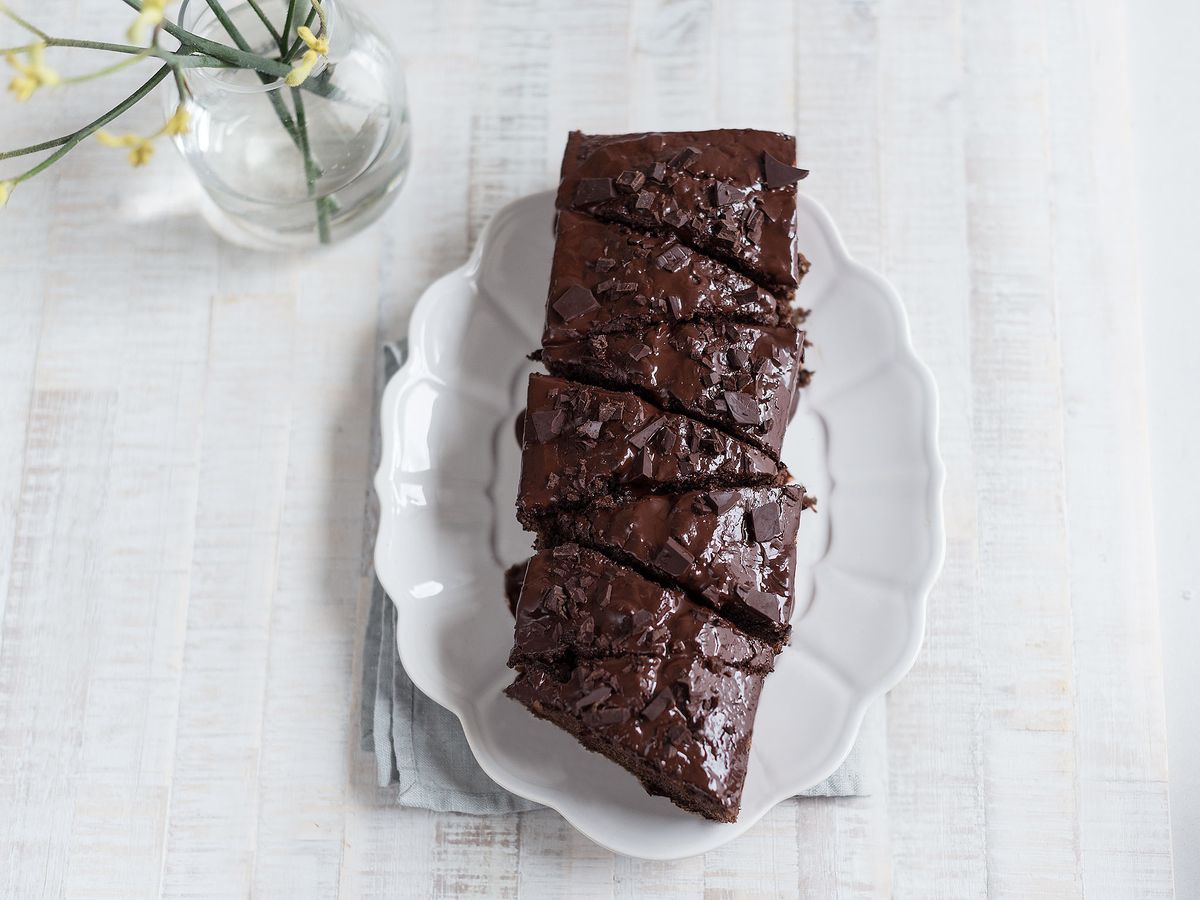 Red wine chocolate cake | Recipe | Kitchen Stories