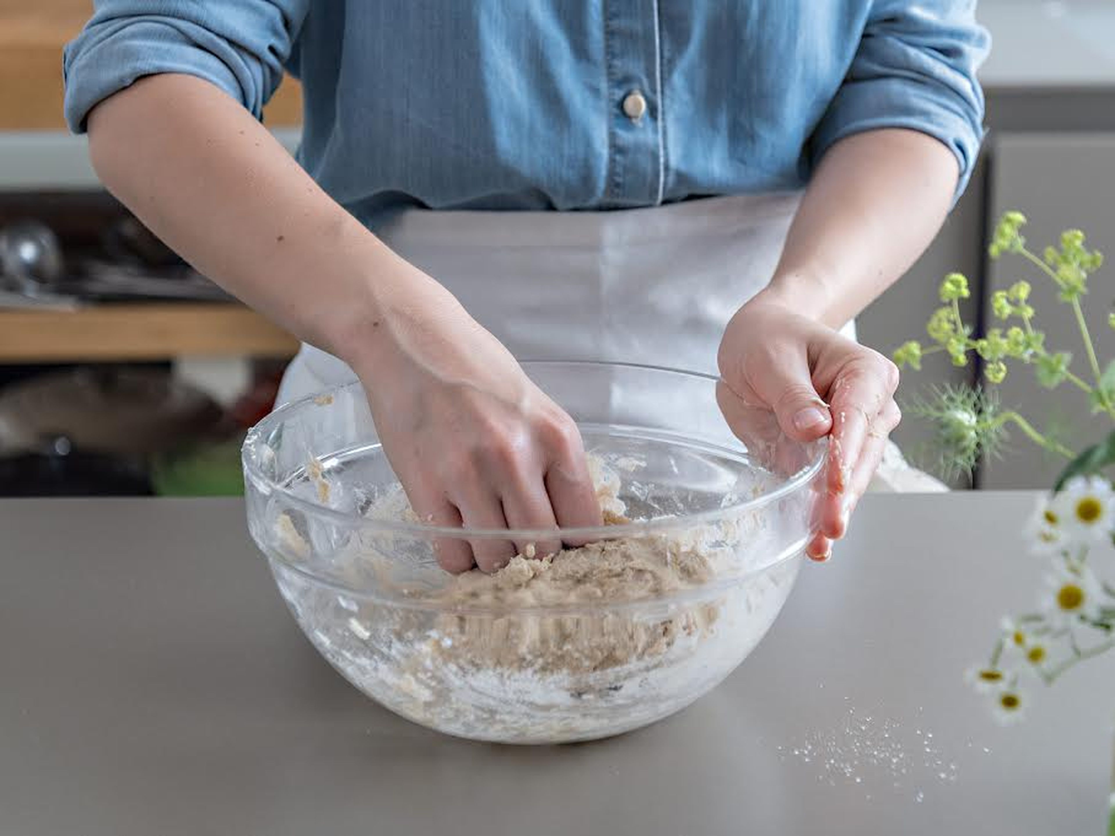 Mix flour, some sugar, and salt in a large mixing bowl. Cut butter into cubes, and work into flour mixture until large crumbs form. Add water a little at a time, and continue to mix until a smooth dough forms. Wrap dough tightly in plastic wrap and refrigerate for at least 2 hrs.