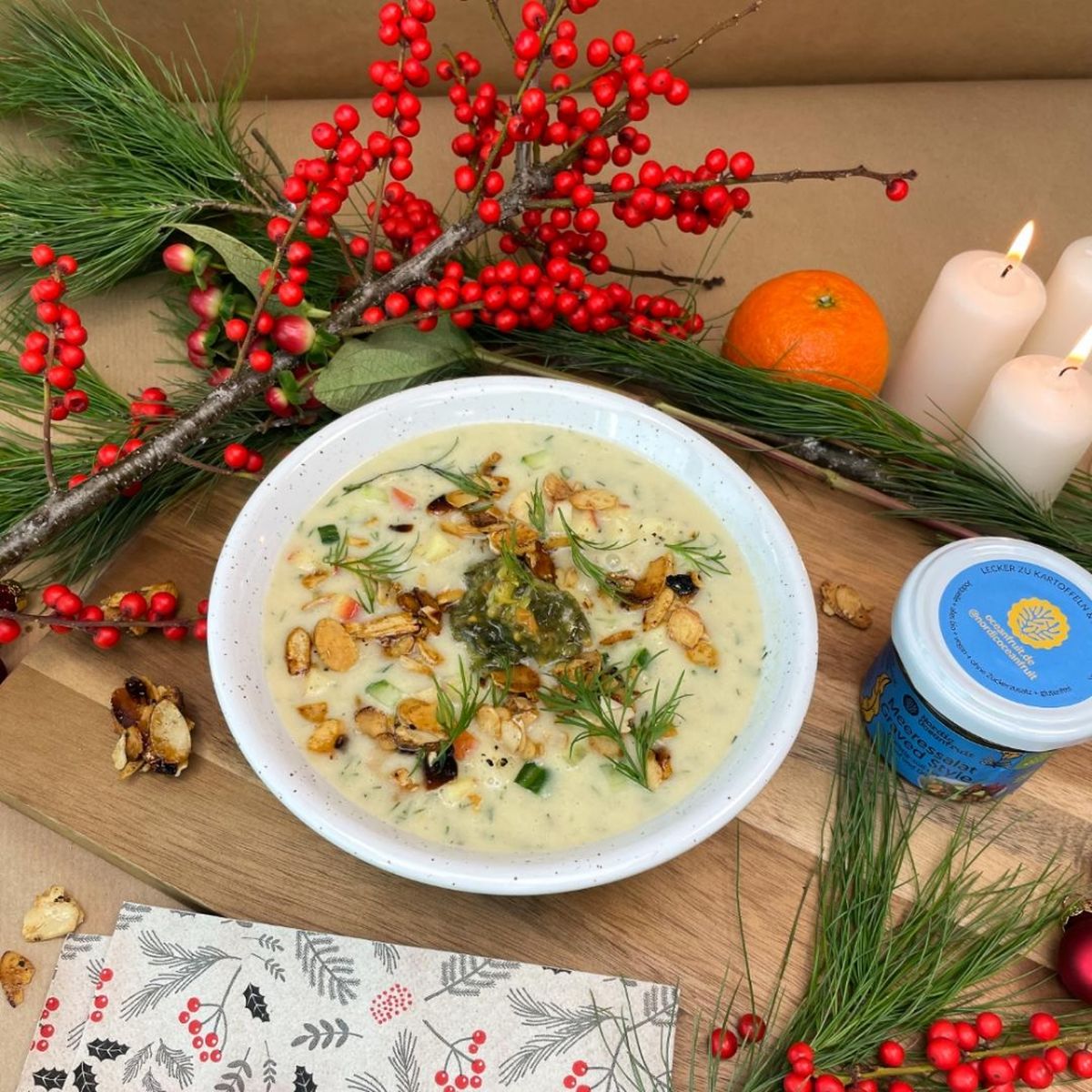 Winter soup with OCEANFRUIT Graved-Style seaweed salad | Recipe | Kitchen Stories