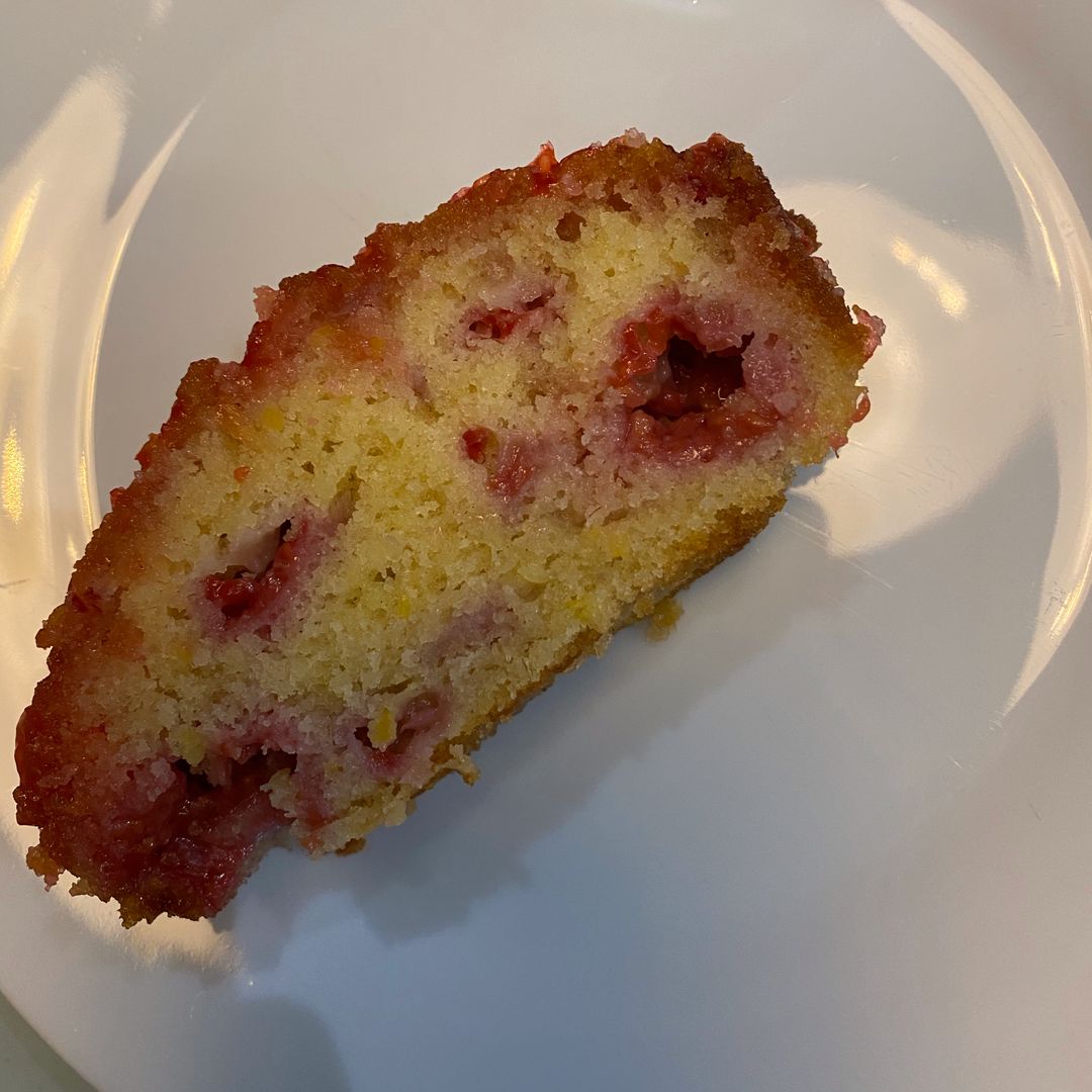 Lemon and Raspberry Drizzle Cake