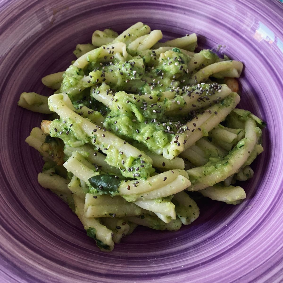 Pasta with zucchini and shrimps | Recipe | Kitchen Stories