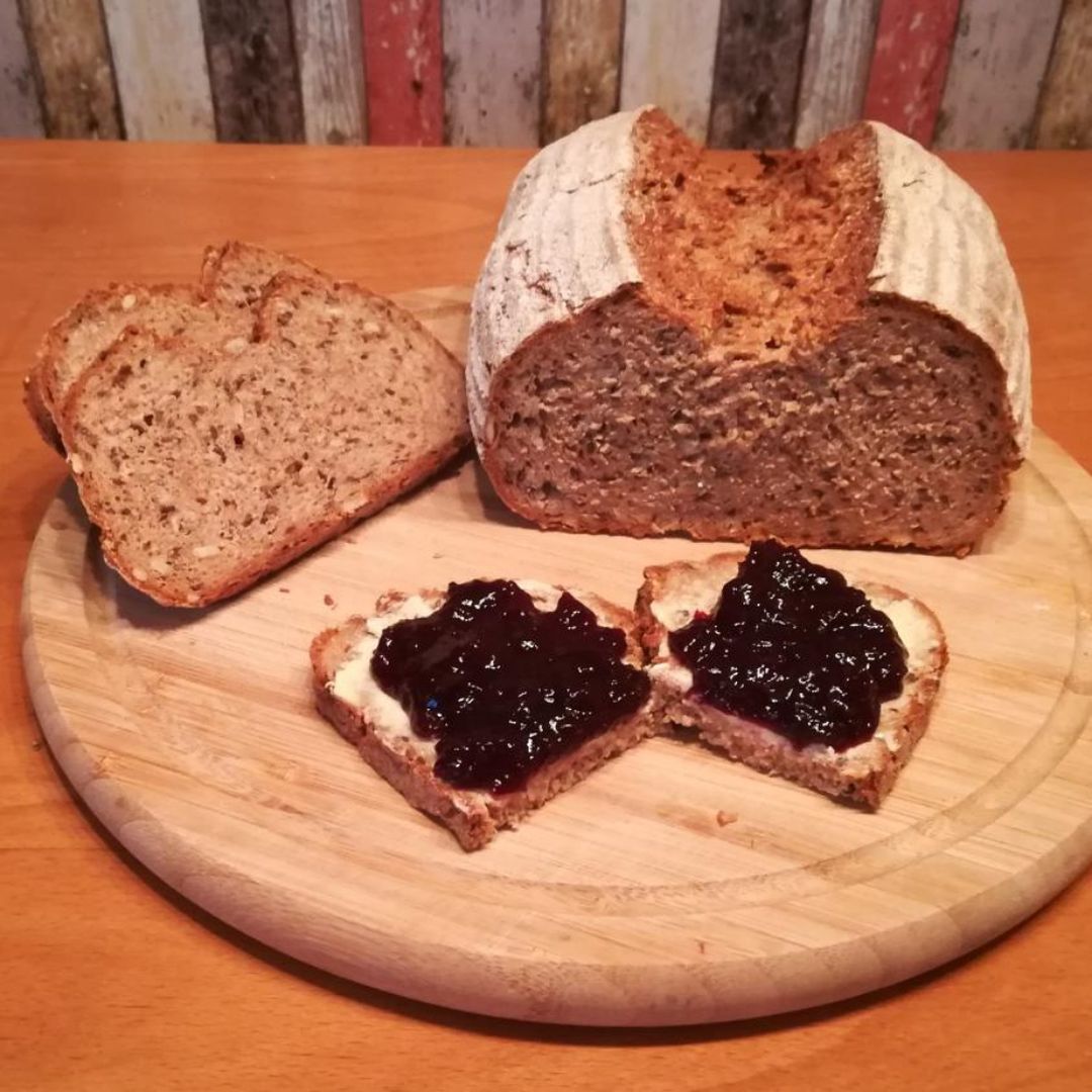 Dinkelvollkorn-Buttermilch-Brot