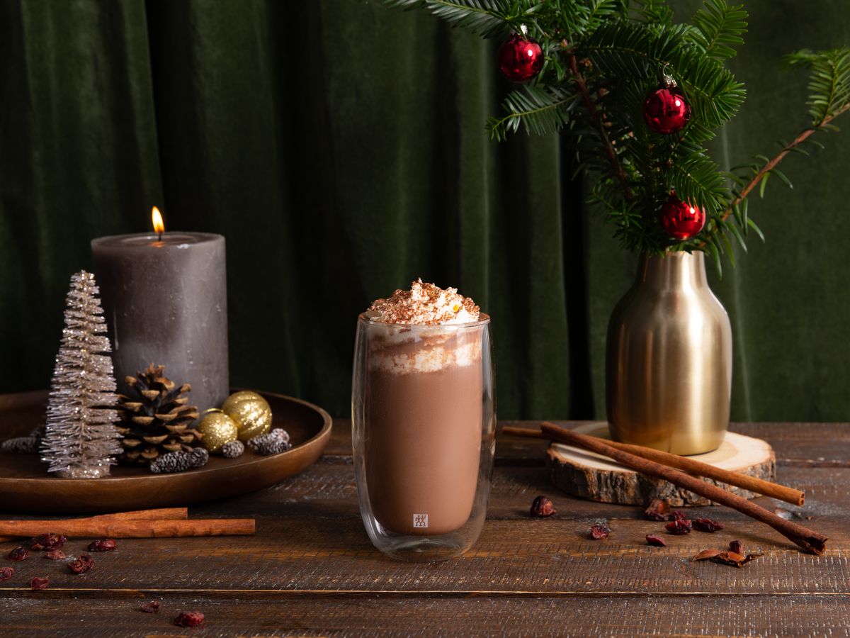 Festive spiced hot chocolate | Recipe | Kitchen Stories