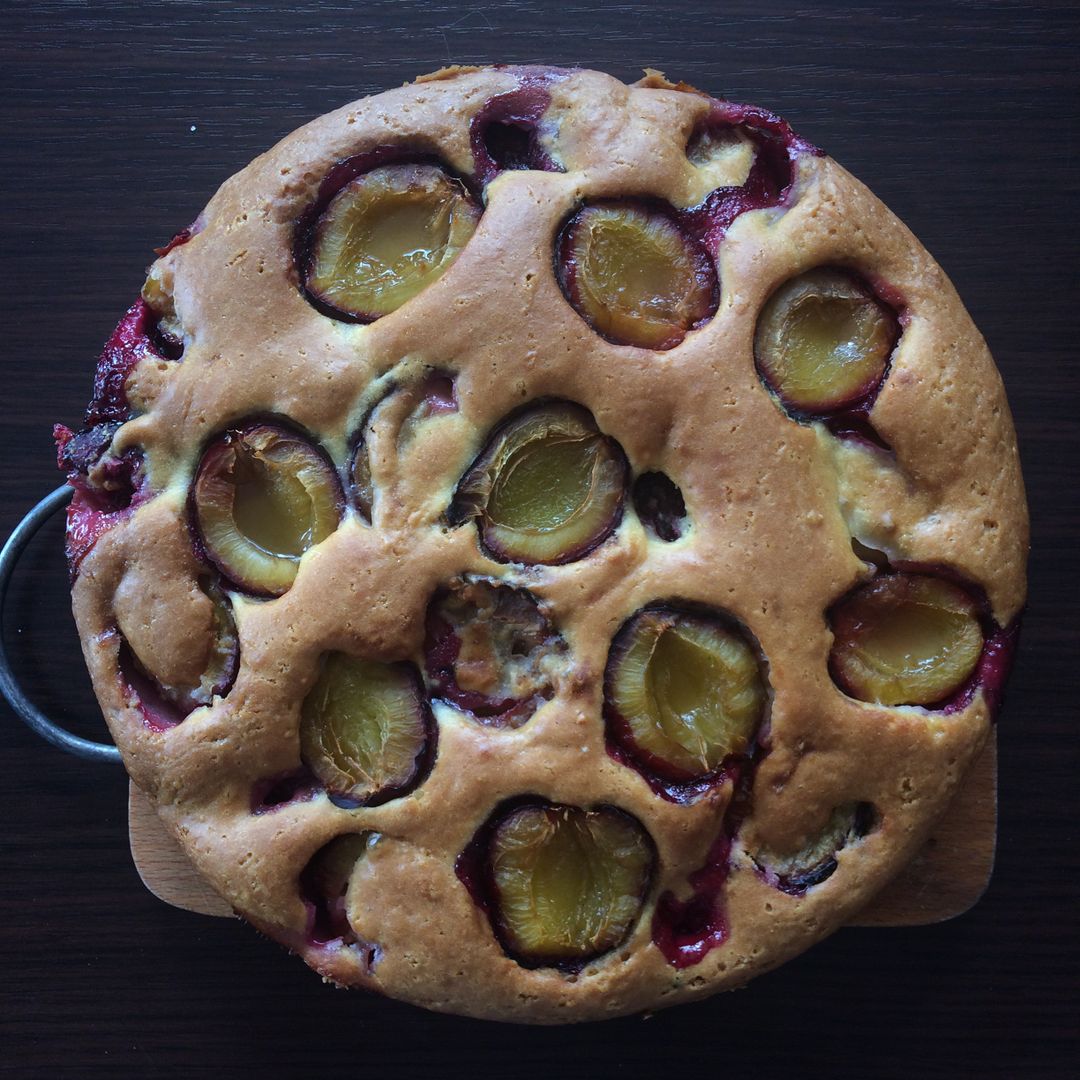 Vegan Plum Cake