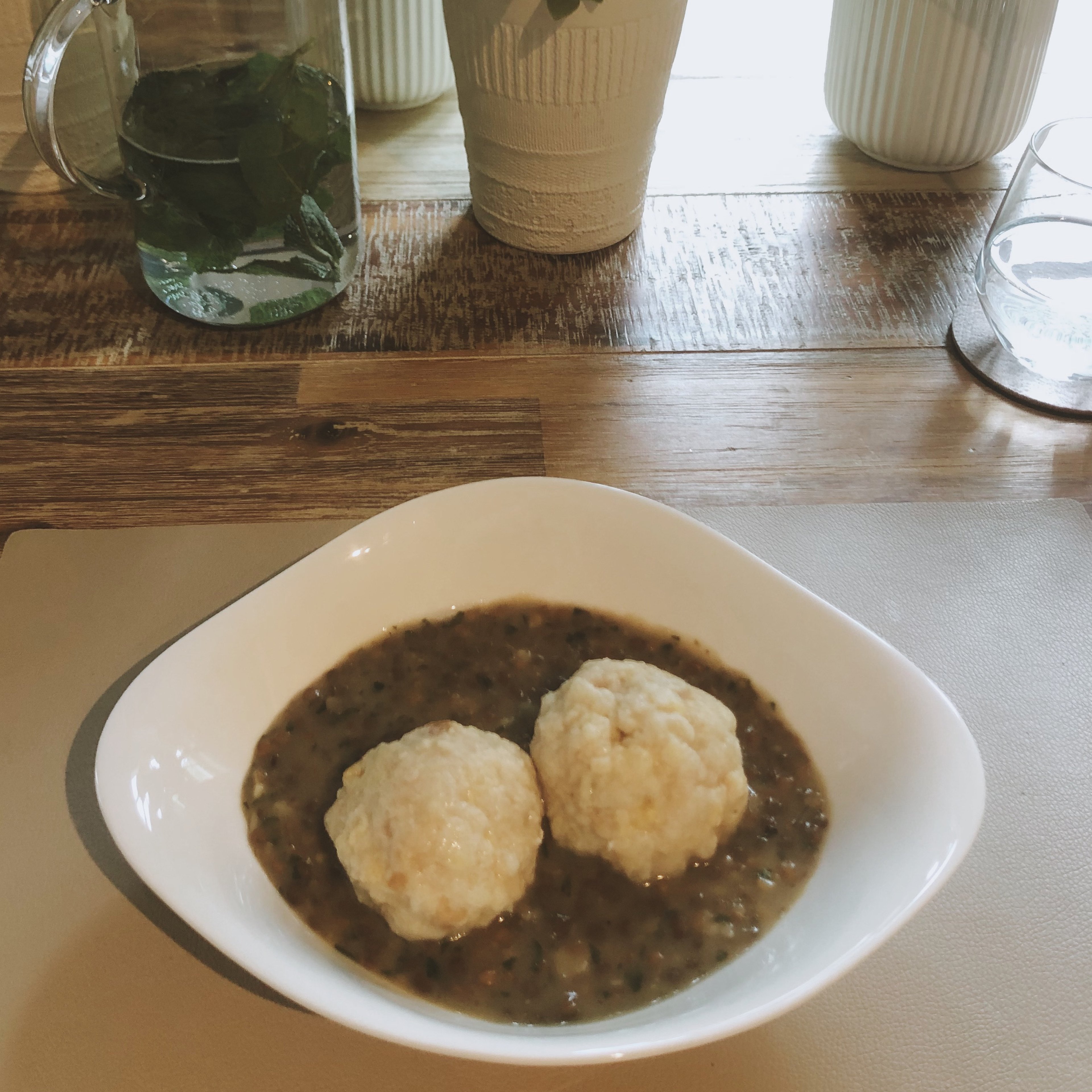 Linsen mit Knödel (vegetarisch)