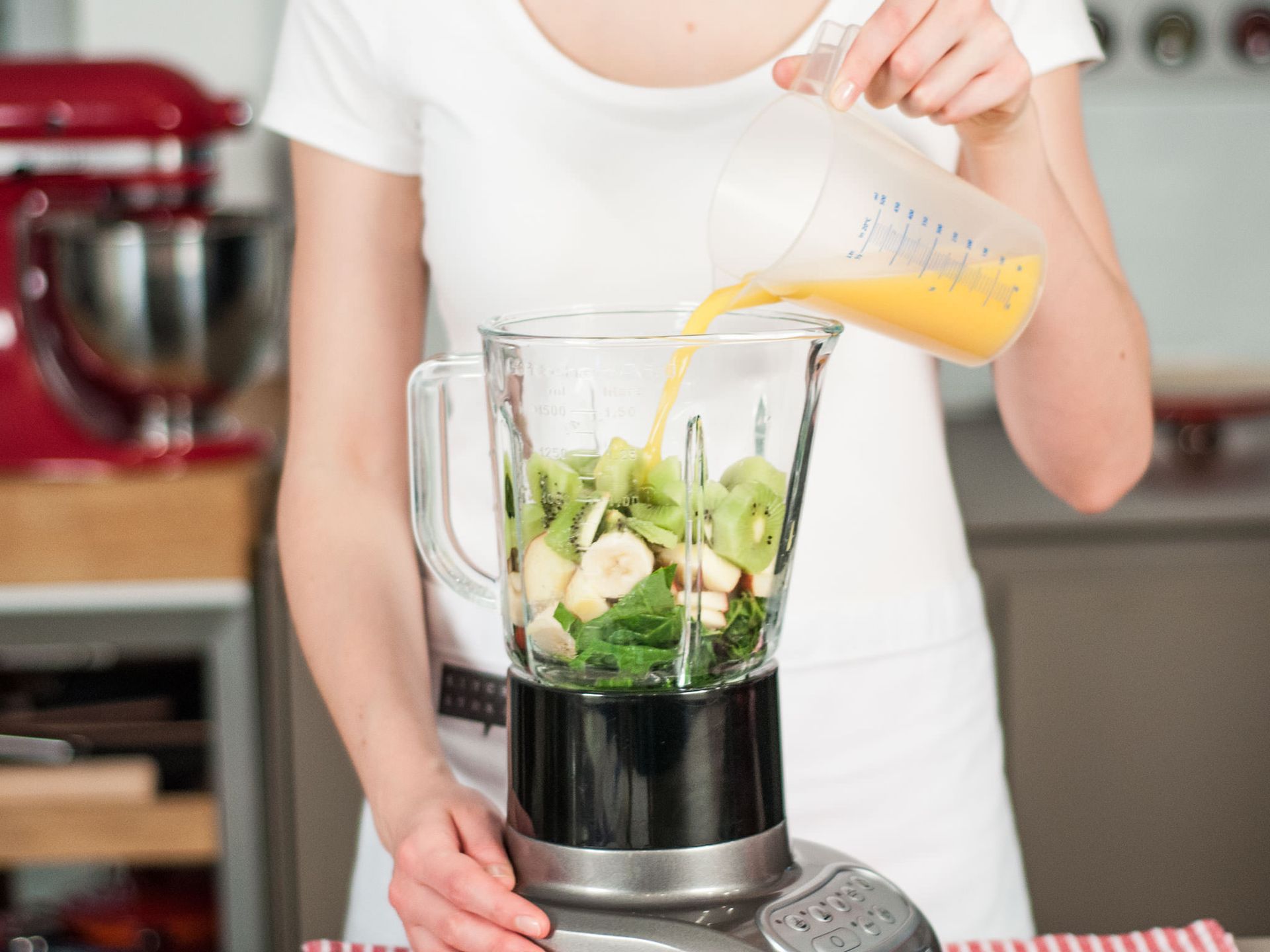 Wake-up smoothie | Recipe | Kitchen Stories