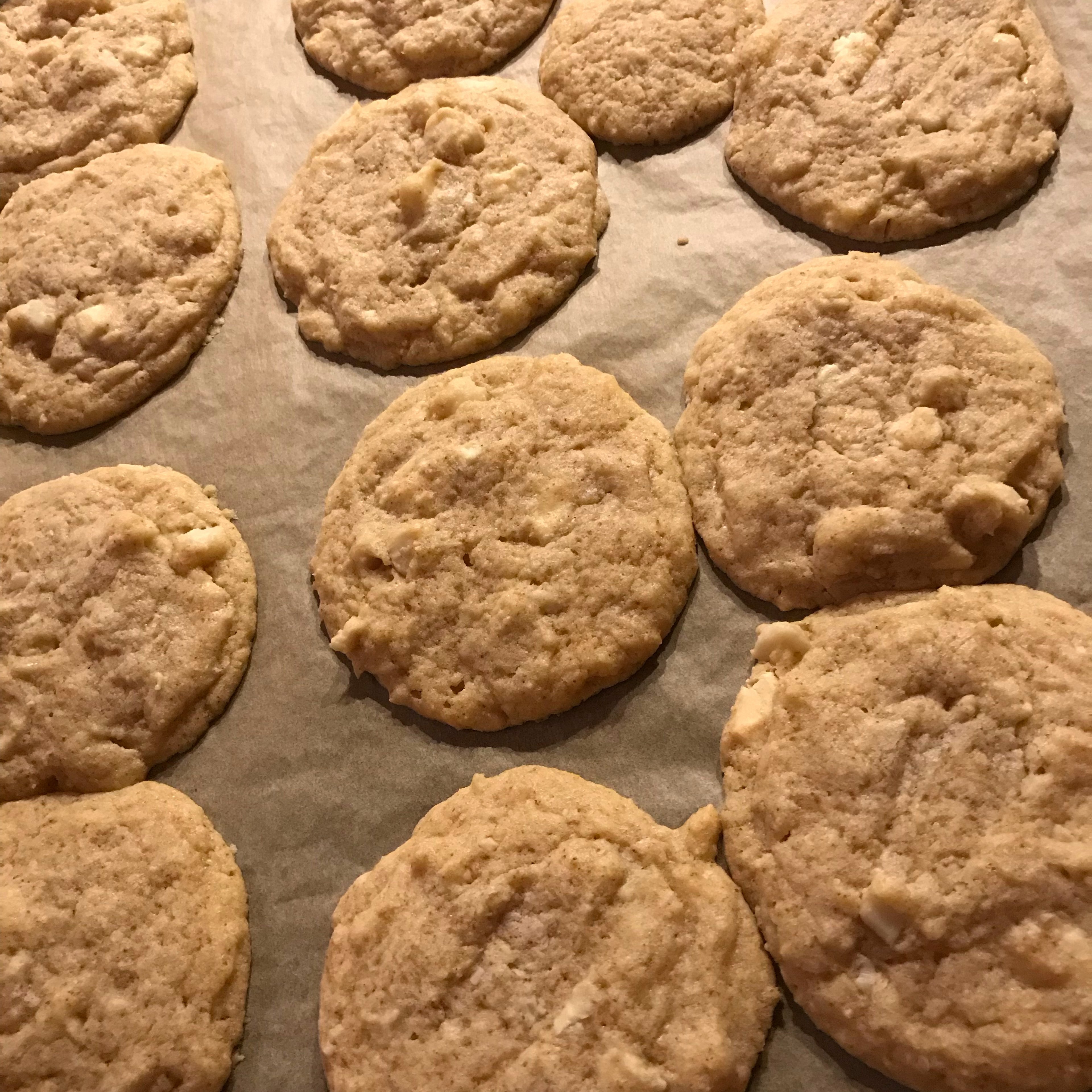white-chocolate macadamia cookies
