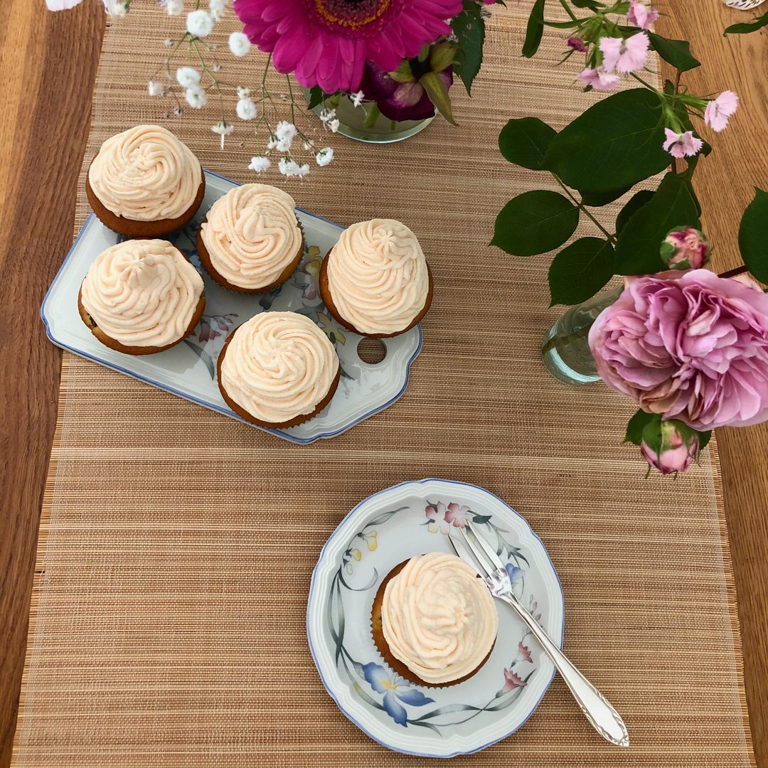 Rhabarber-Vanille Cupcakes