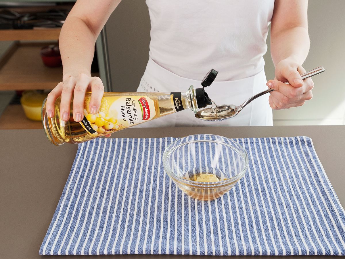 Mixed salad with white balsamic honey mustard dressing Recipe