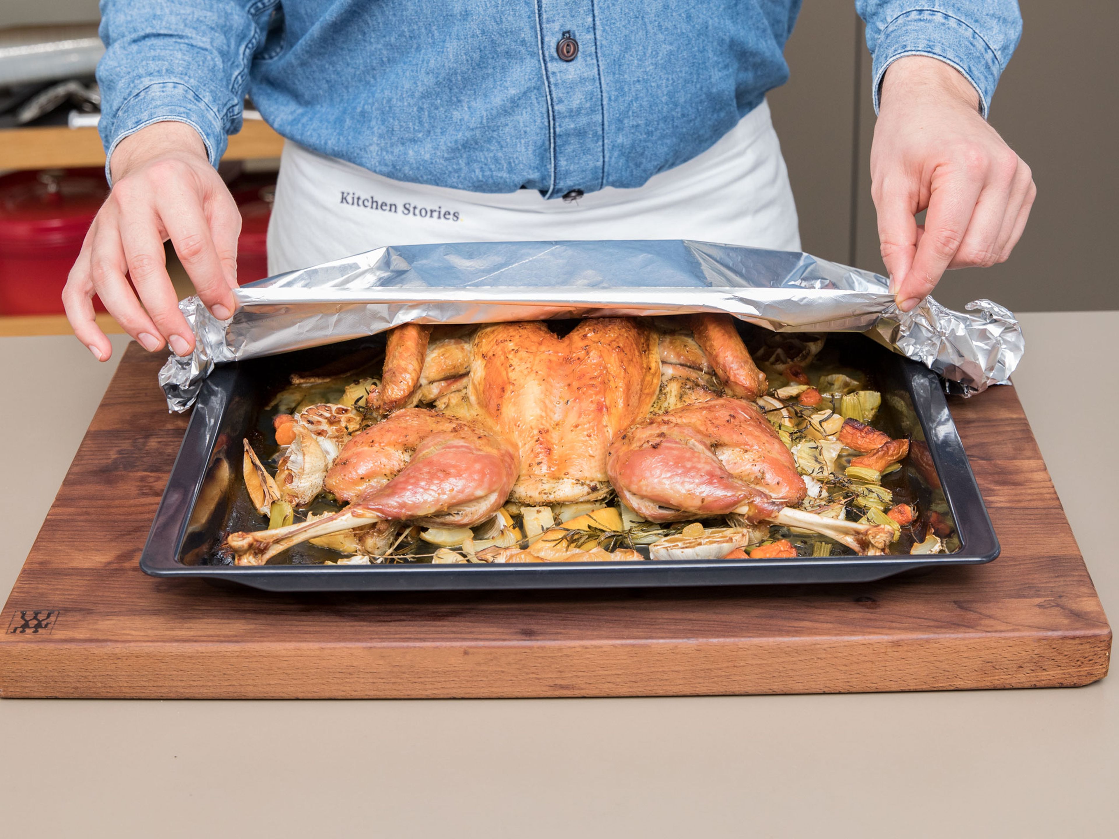Reduce heat to 180°F/350°F and roast for approx. 60 min. more, brushing turkey with remaining aromatic orange oil every 15 min. Remove from the oven, cover with aluminum foil, and allow to rest for approx. 30 min. before serving.