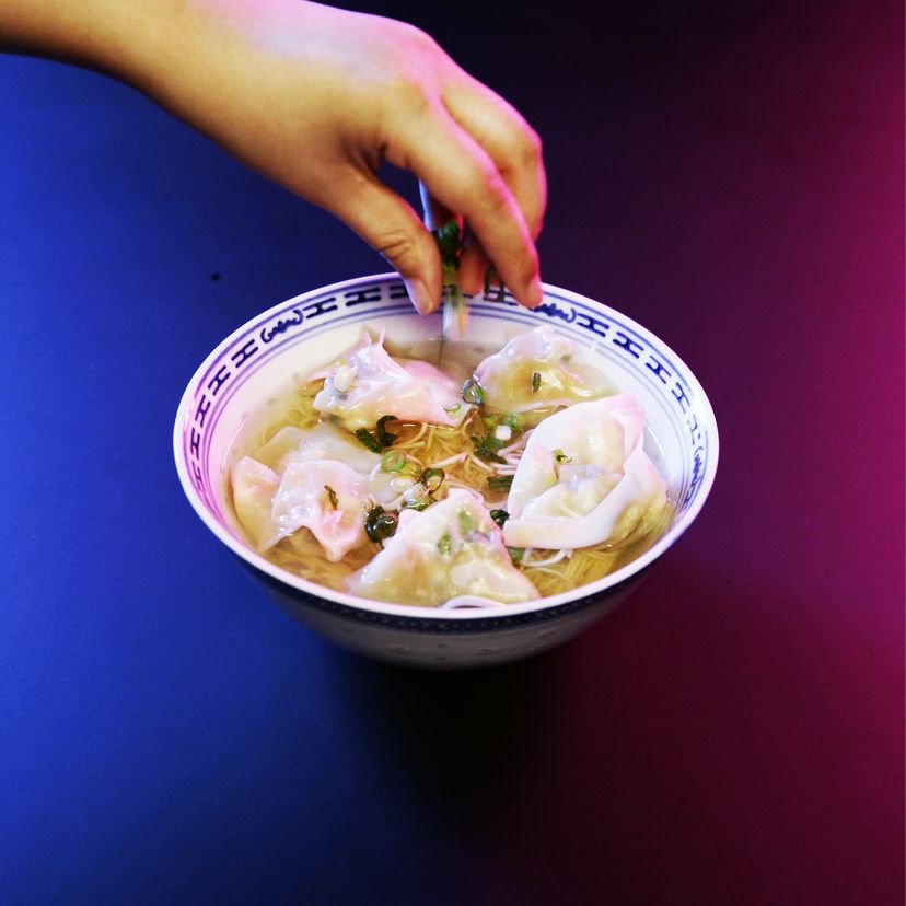Nudelsuppe mit würzigen Wontons | Rezept | Kitchen Stories