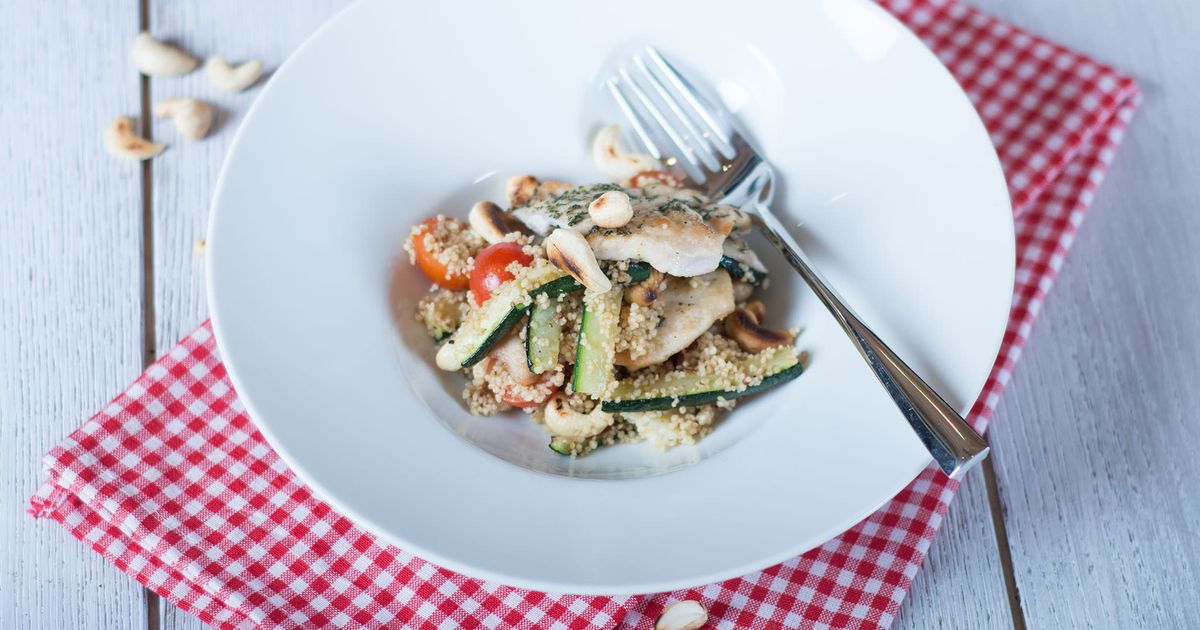 Chicken zucchini couscous salad Recipe Kitchen Stories
