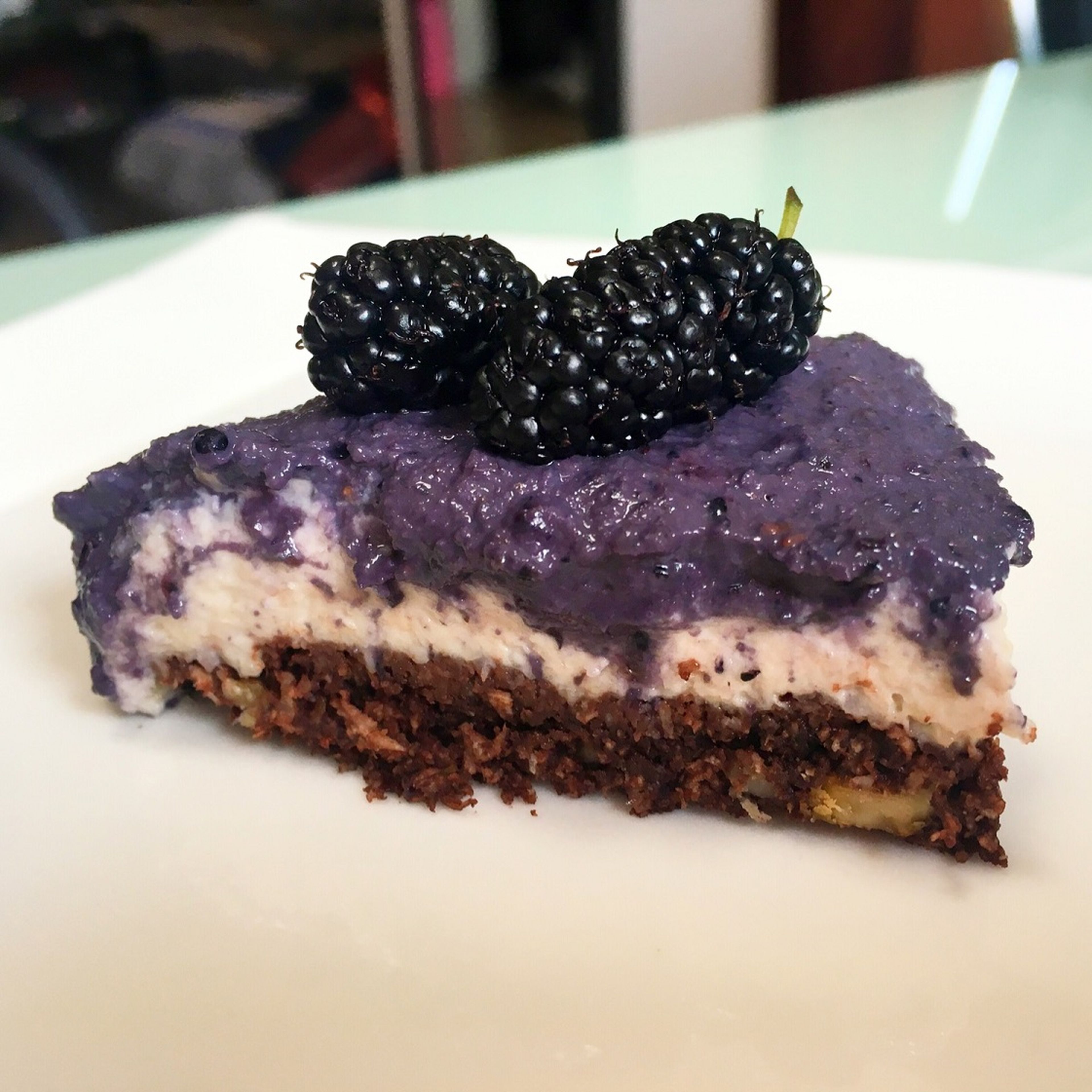 Raw Blaubeer Cheesecake
