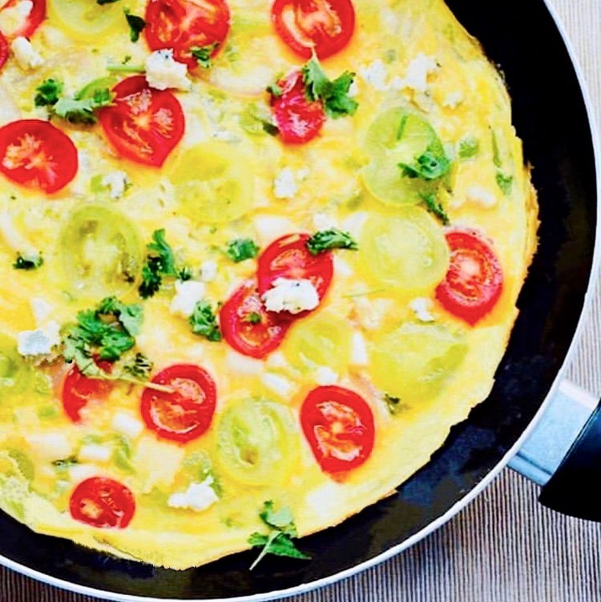 Easy-peasy open-faced omelette | Recipe | Kitchen Stories