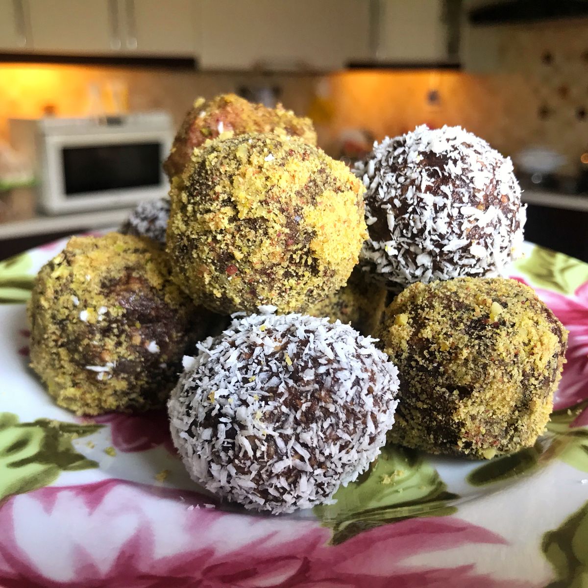 Energy nuts ball | Recipe | Kitchen Stories