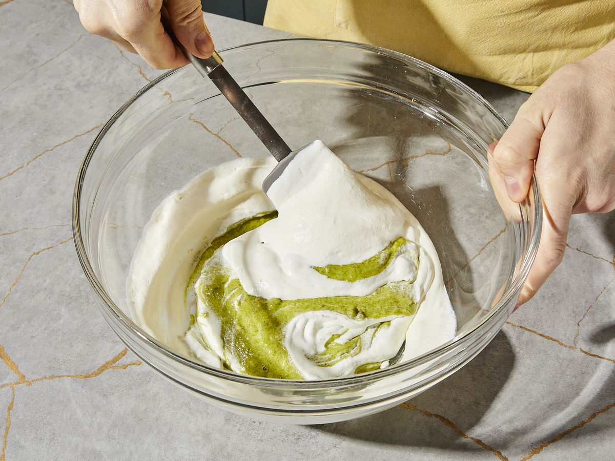 Pistazien-Eis Ohne Eismaschine | Rezept | Kitchen Stories