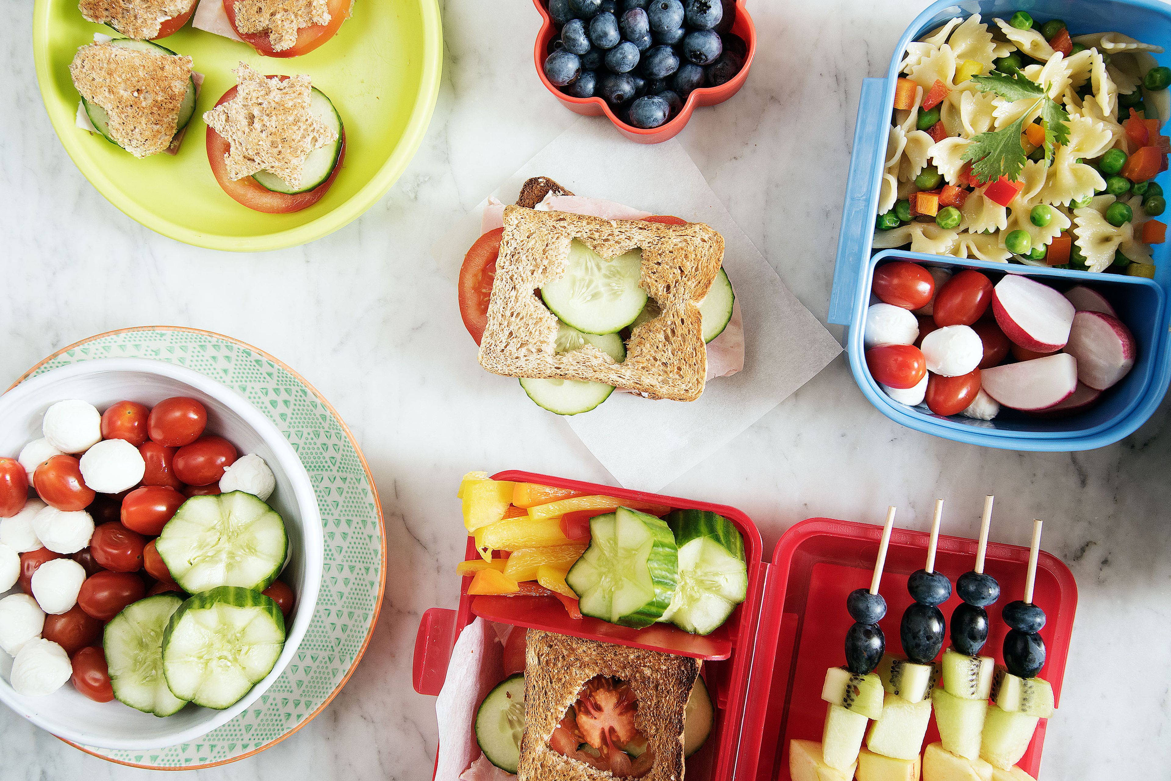Lunch Box: Ham sandwich with Fresh Fruits and Veggies - Sandra's Easy  Cooking