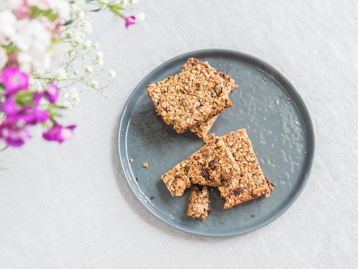 Vegan granola bars | Recipe | Kitchen Stories