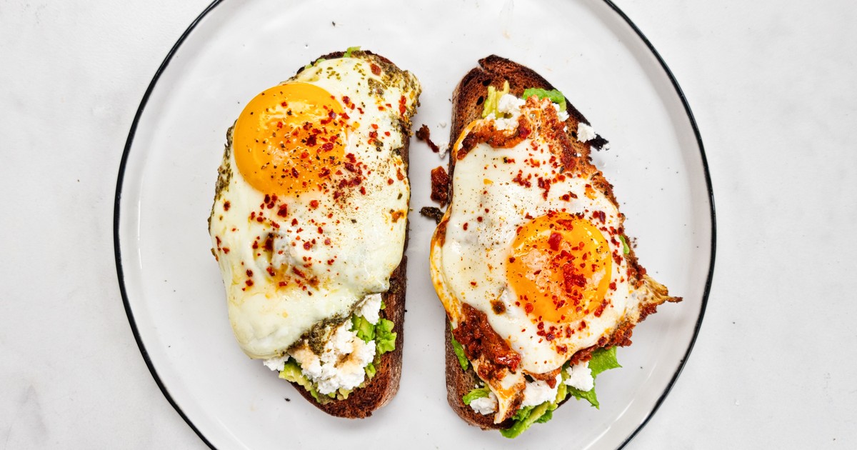 TikTok’s viral pesto eggs, 2 ways Recipe Kitchen Stories