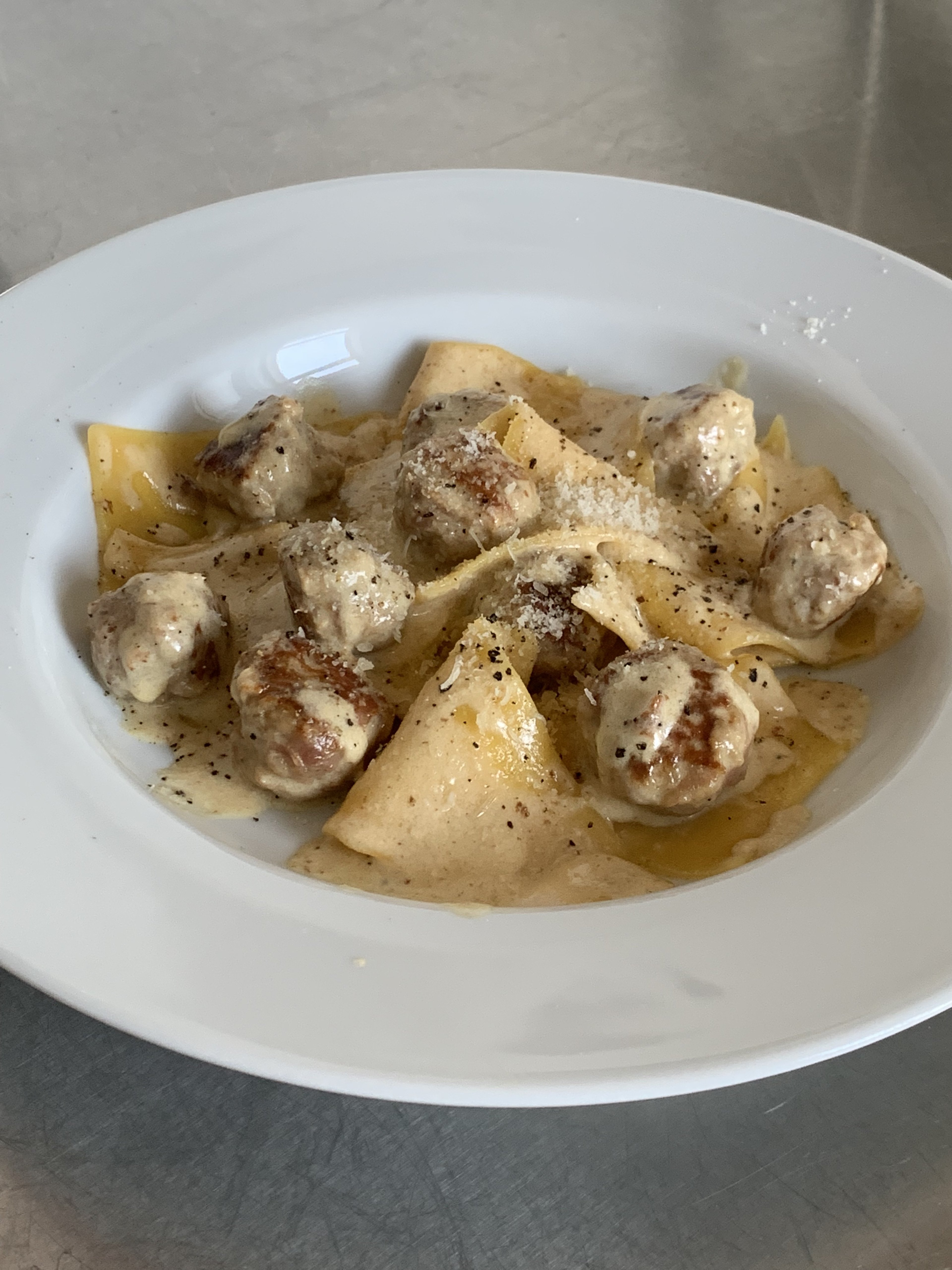 Dekonstruierte Tortellini alla Panna