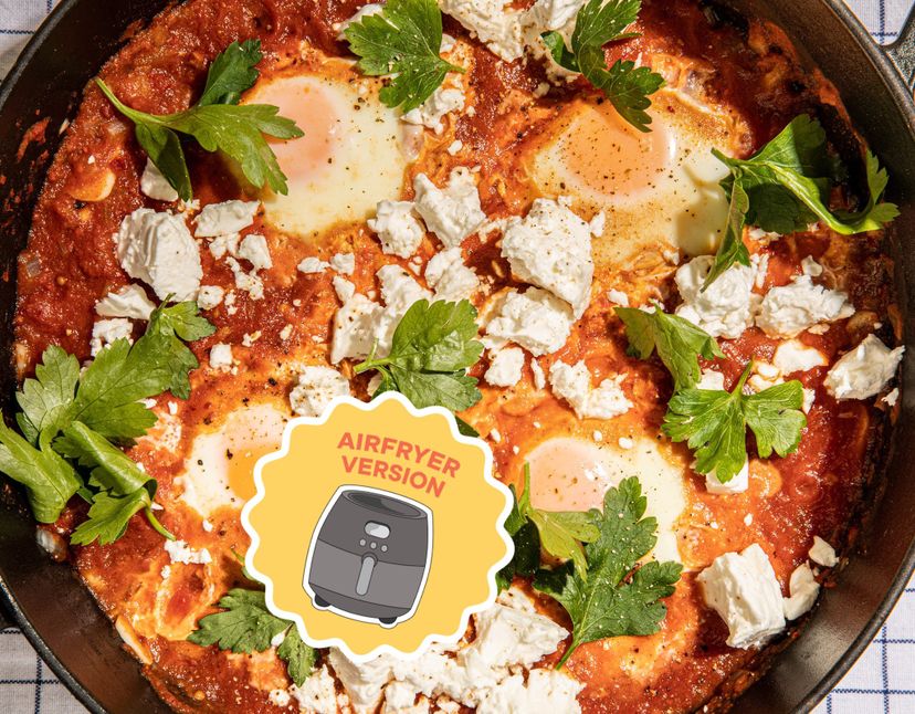 Shakshuka aus der Heißluftfritteuse (Airfryer) mit Feta