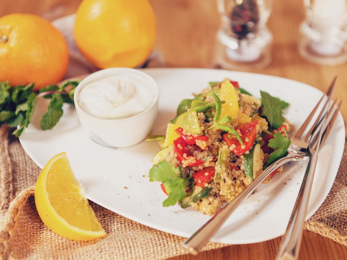Warm quinoa salad | Recipe | Kitchen Stories